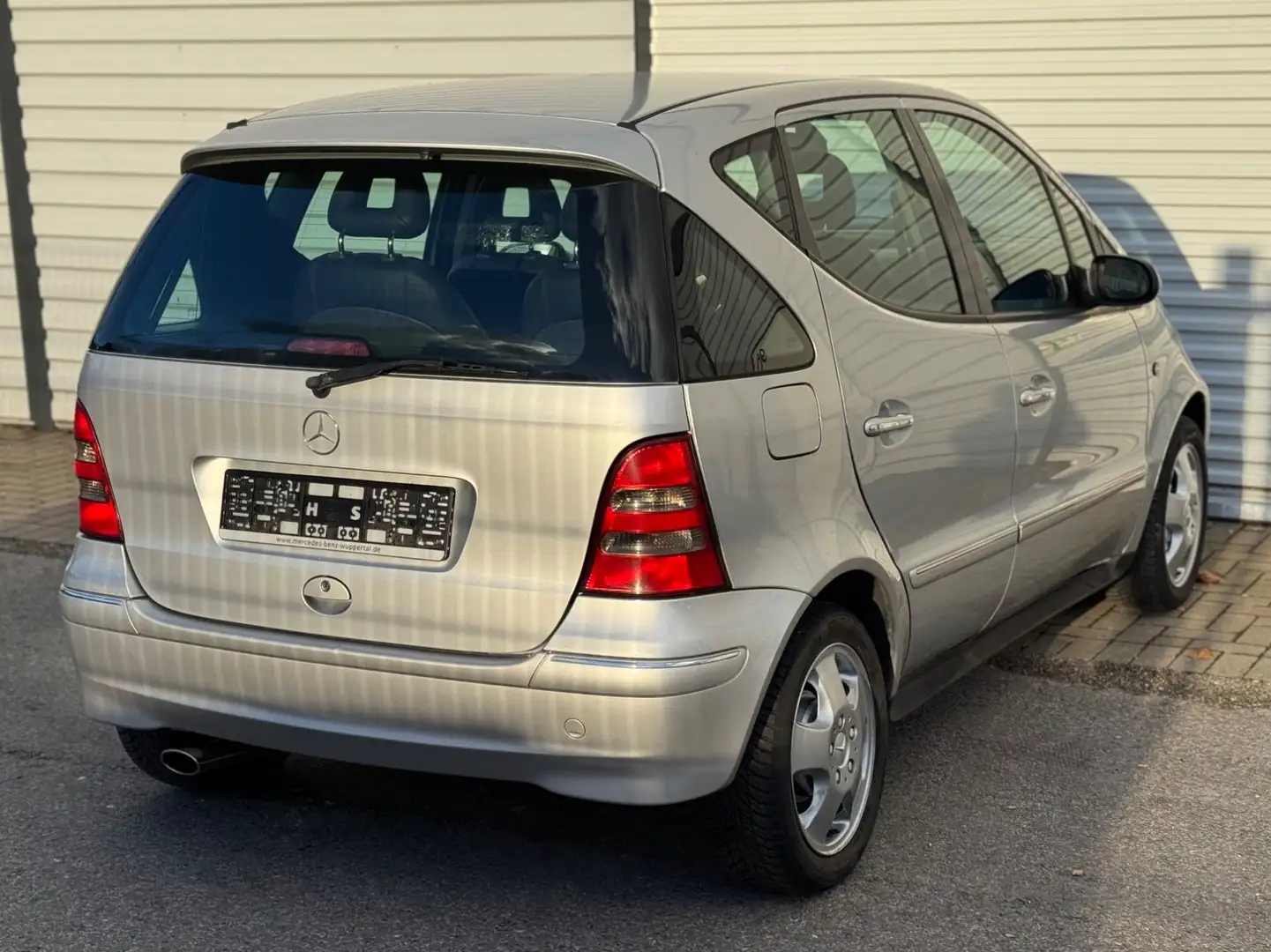 Mercedes-Benz A 160 A160 Automatik-Leder-Klima-Sitzheiz-Service Neu! Argent - 2