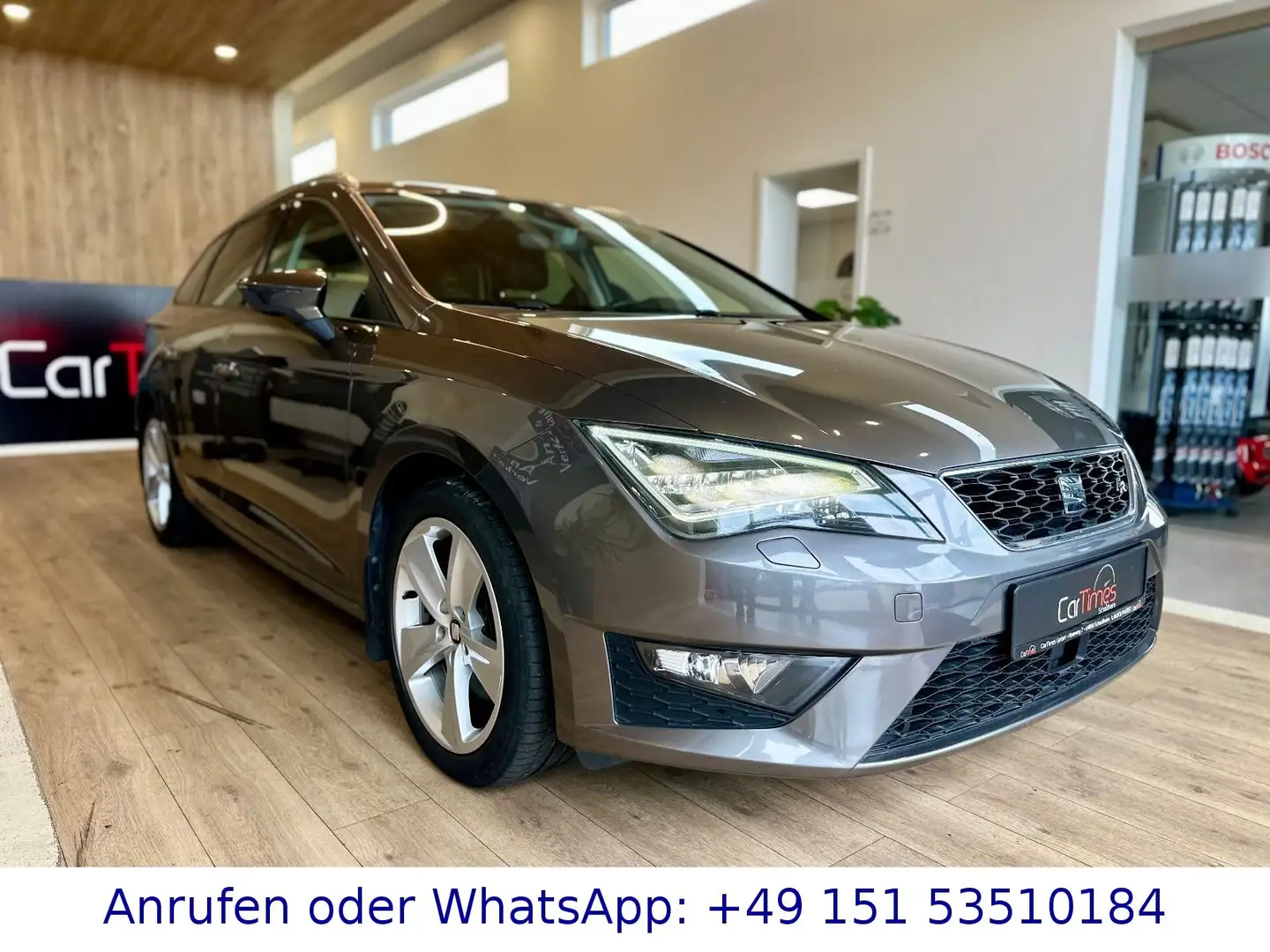 SEAT Leon ST FR/PANO/AHK/1.Hand Grau - 1
