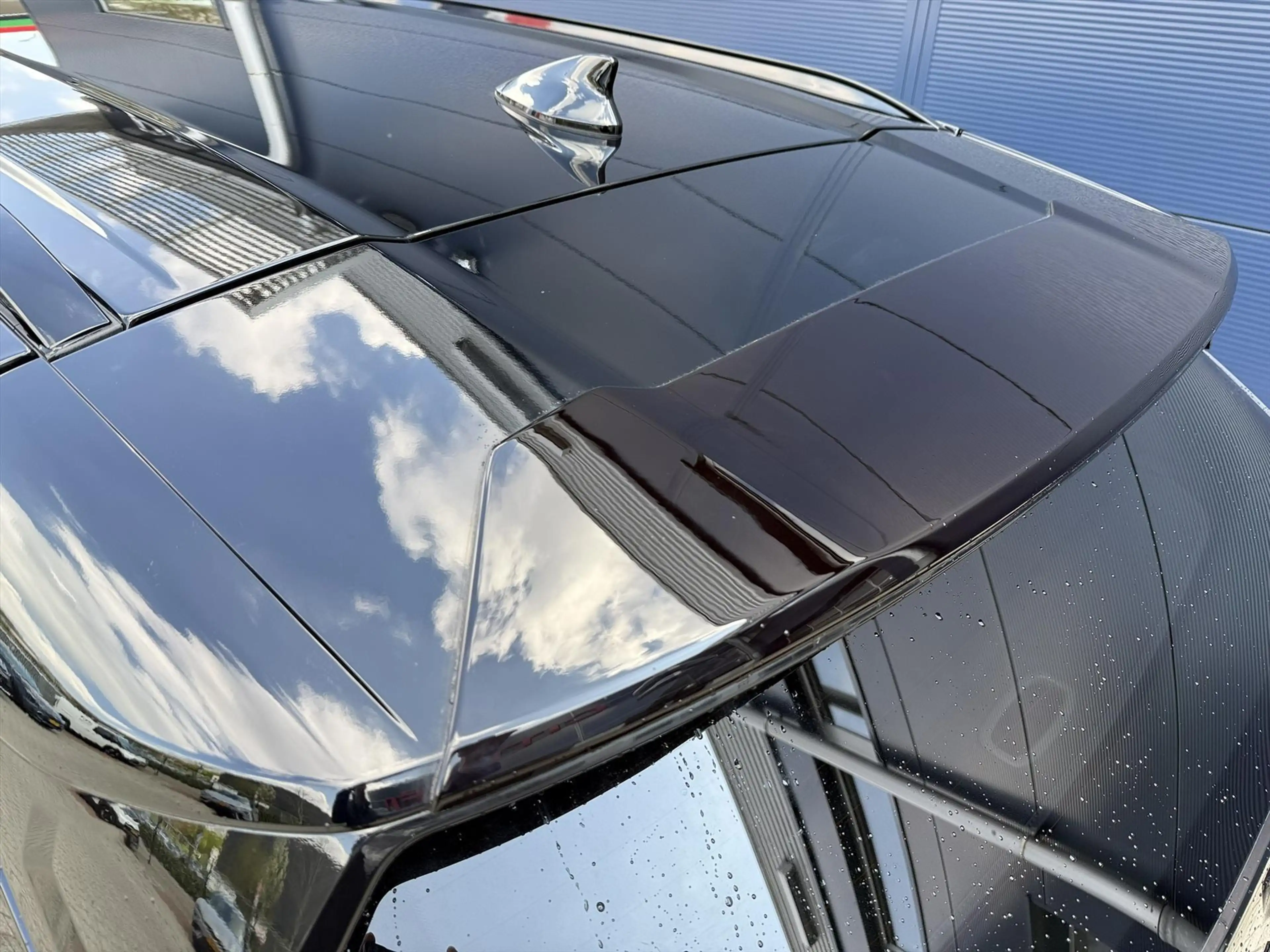 Kia EV3 81,4 kWh 204pk GT-Line Business Edition | Black Pa — photo 10