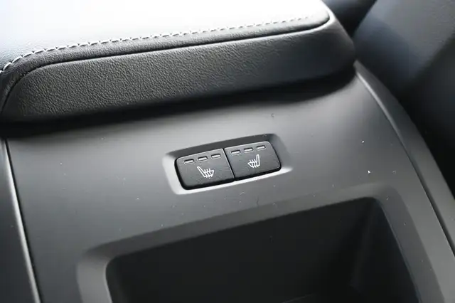 Volvo XC60 view 26
