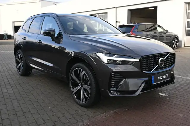 Volvo XC60 view 7