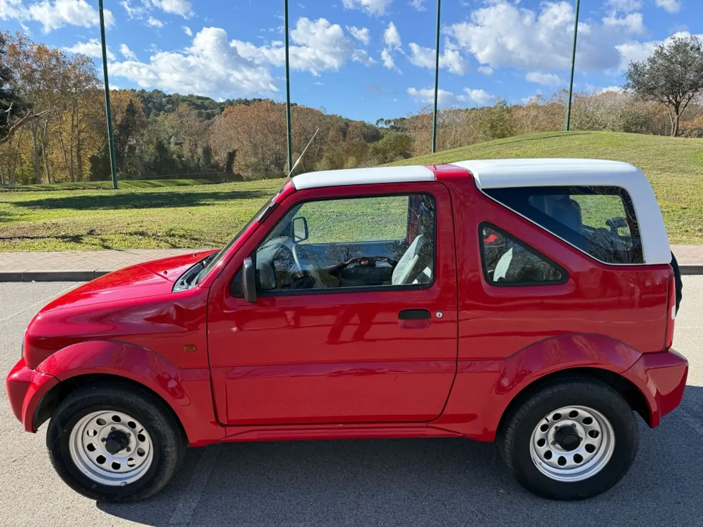Suzuki Jimny 1.3 Pixel Hard Top Rojo - 2