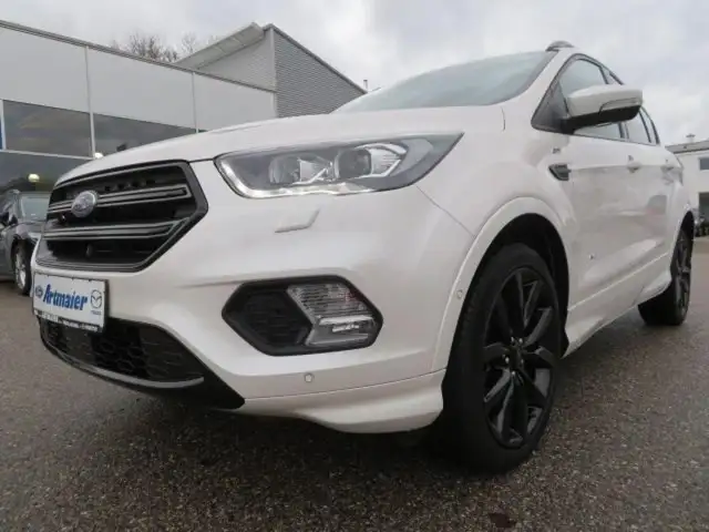 Ford Kuga ST-Line Automatik AHK Navi Bi-Xenon Key-Free