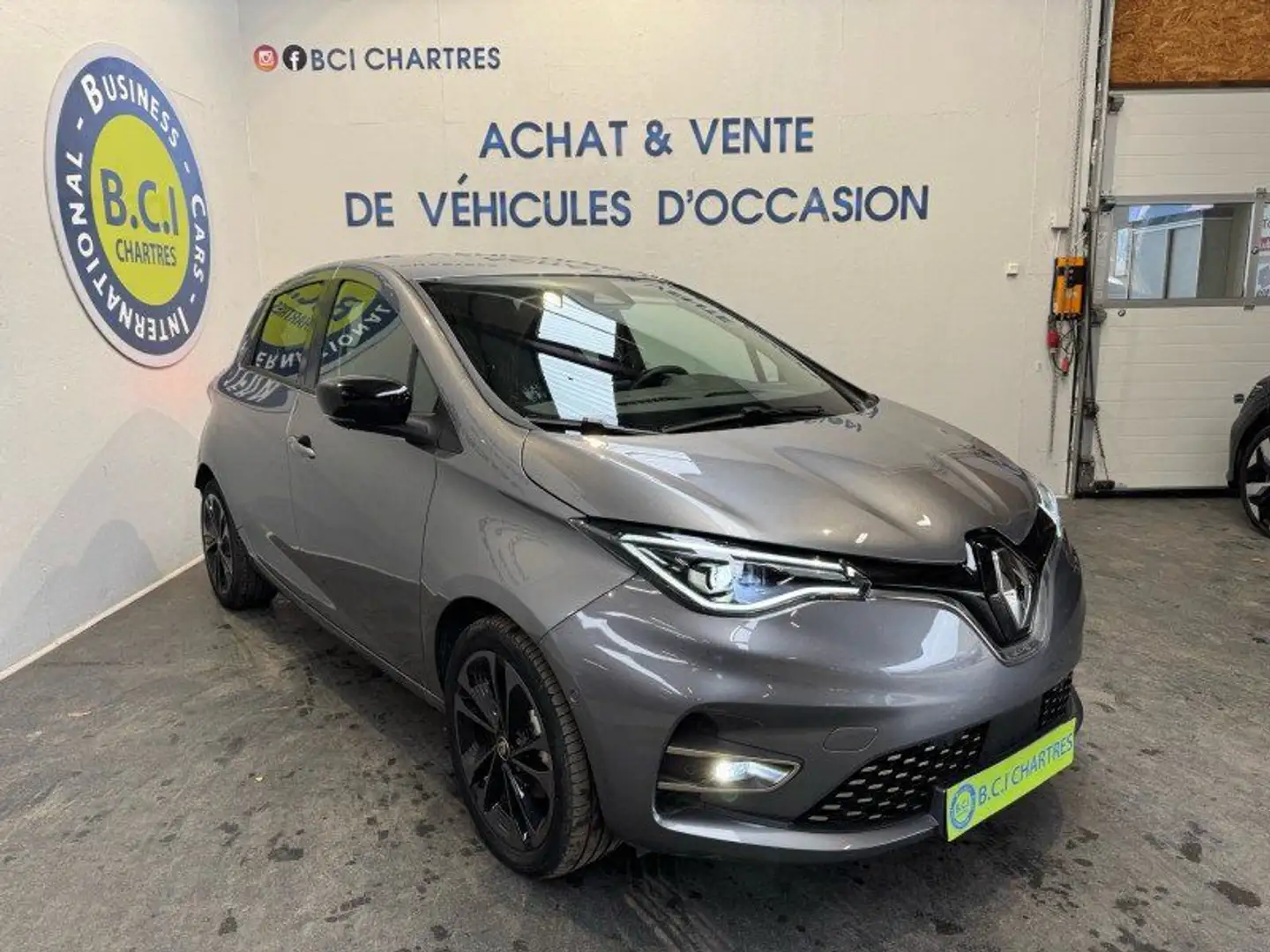 Renault ZOE E-TECH ICONIC CHARGE NORMALE R135 ACHAT INTEGRAL - MY22 Grau - 2