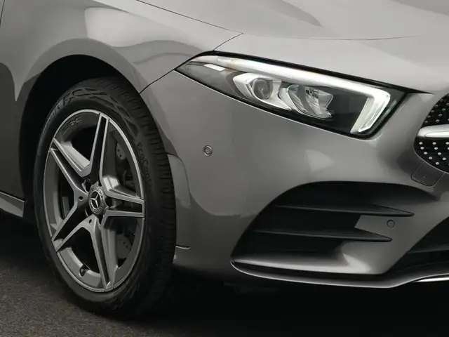 Mercedes-Benz A-Class view 9