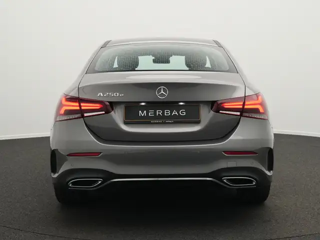 Mercedes-Benz A-Class view 4