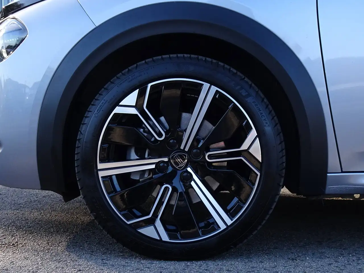 Lancia Ypsilon 2024 — фото 15