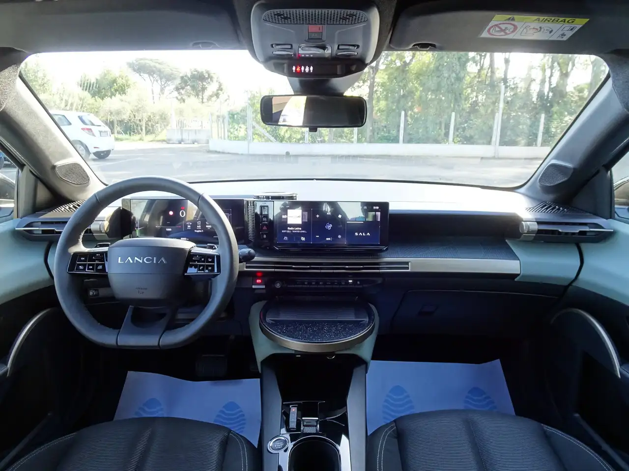Lancia Ypsilon 2024 — фото 14