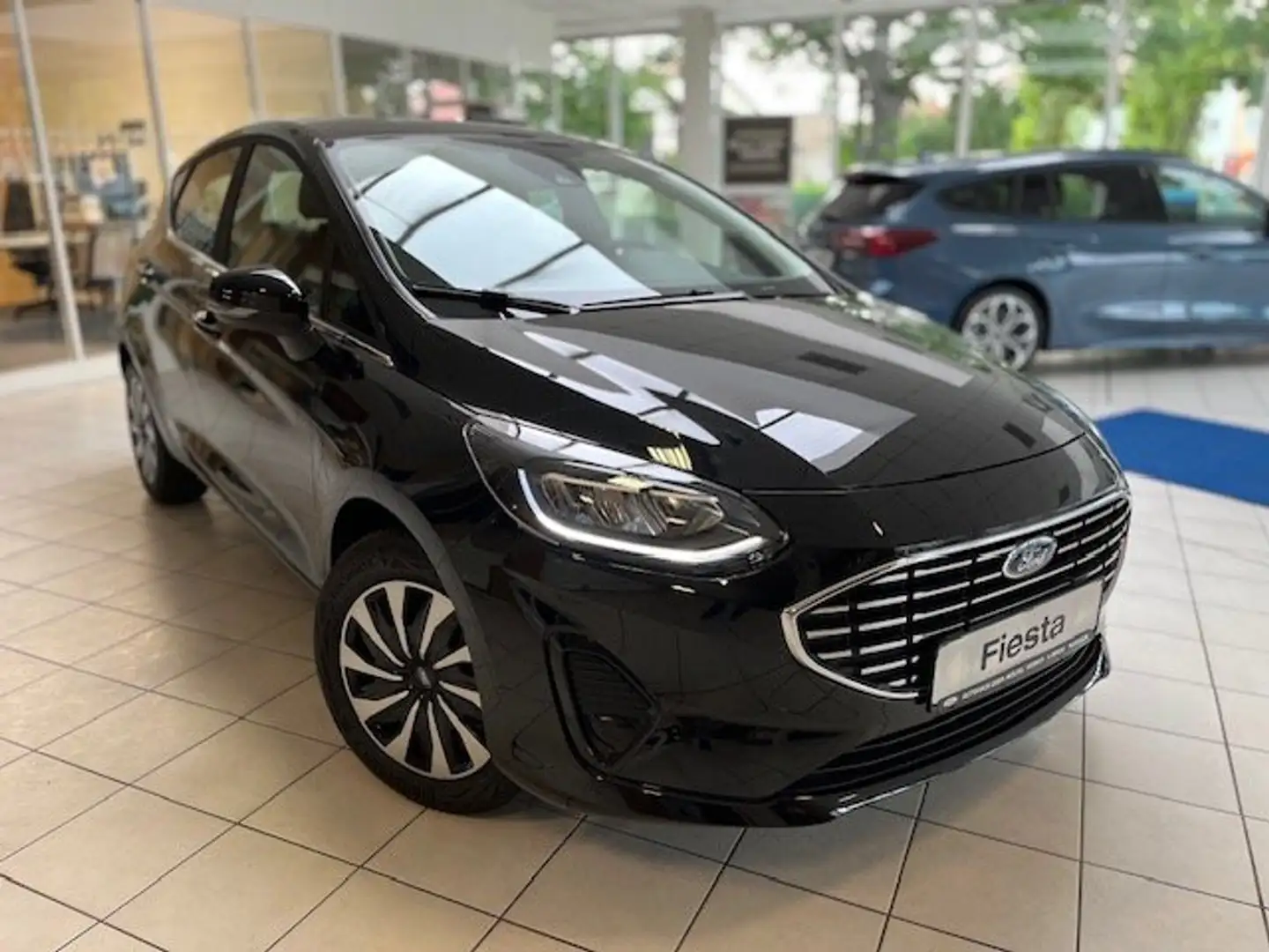 Ford Fiesta 1.0 EcoBoost Hybrid "Titanium" *Sicht+WinterP,PCA* Noir - 2