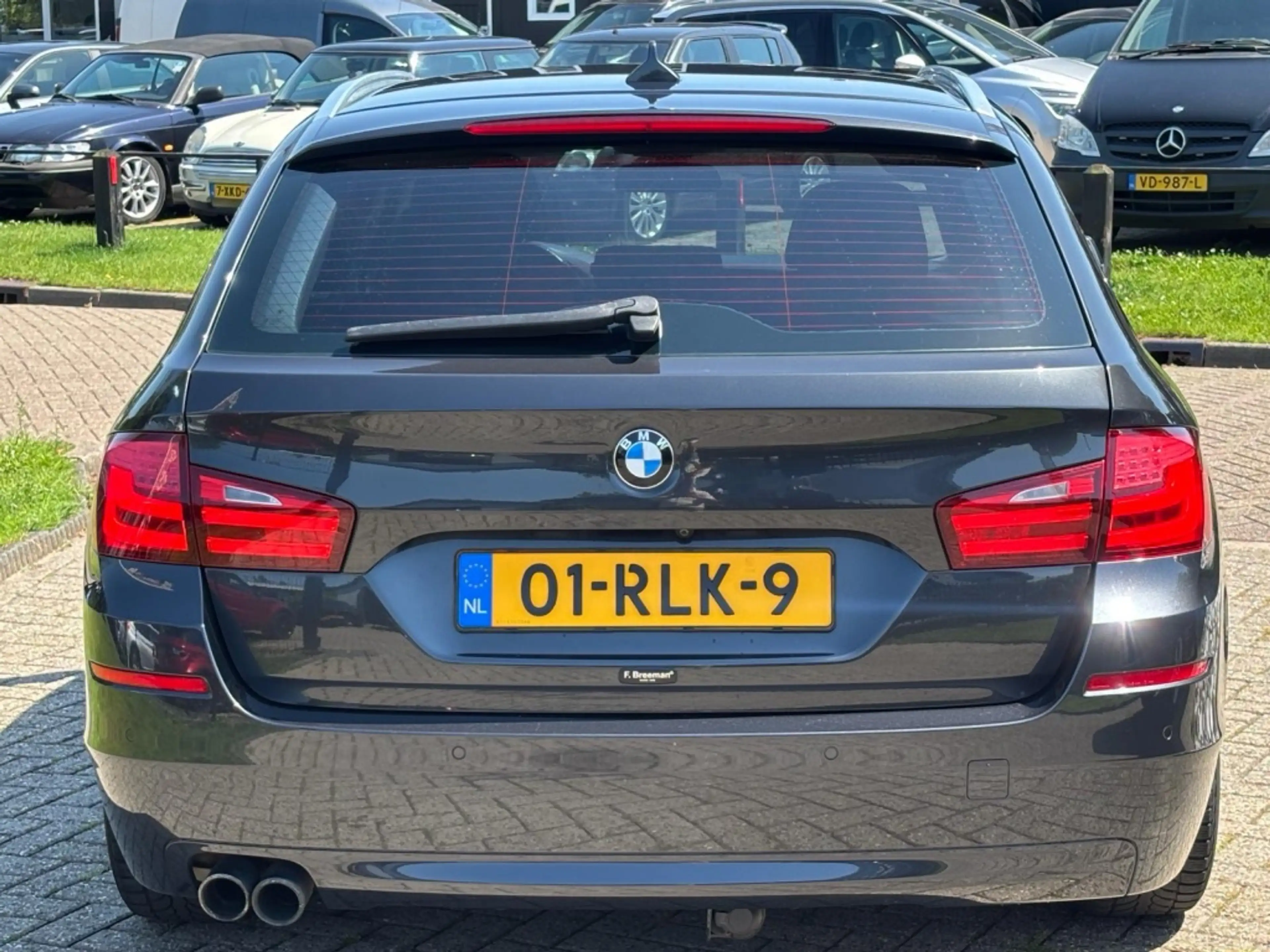 BMW 523 5-serie Touring 523i High Executive 2011 Youngtime — photo 6