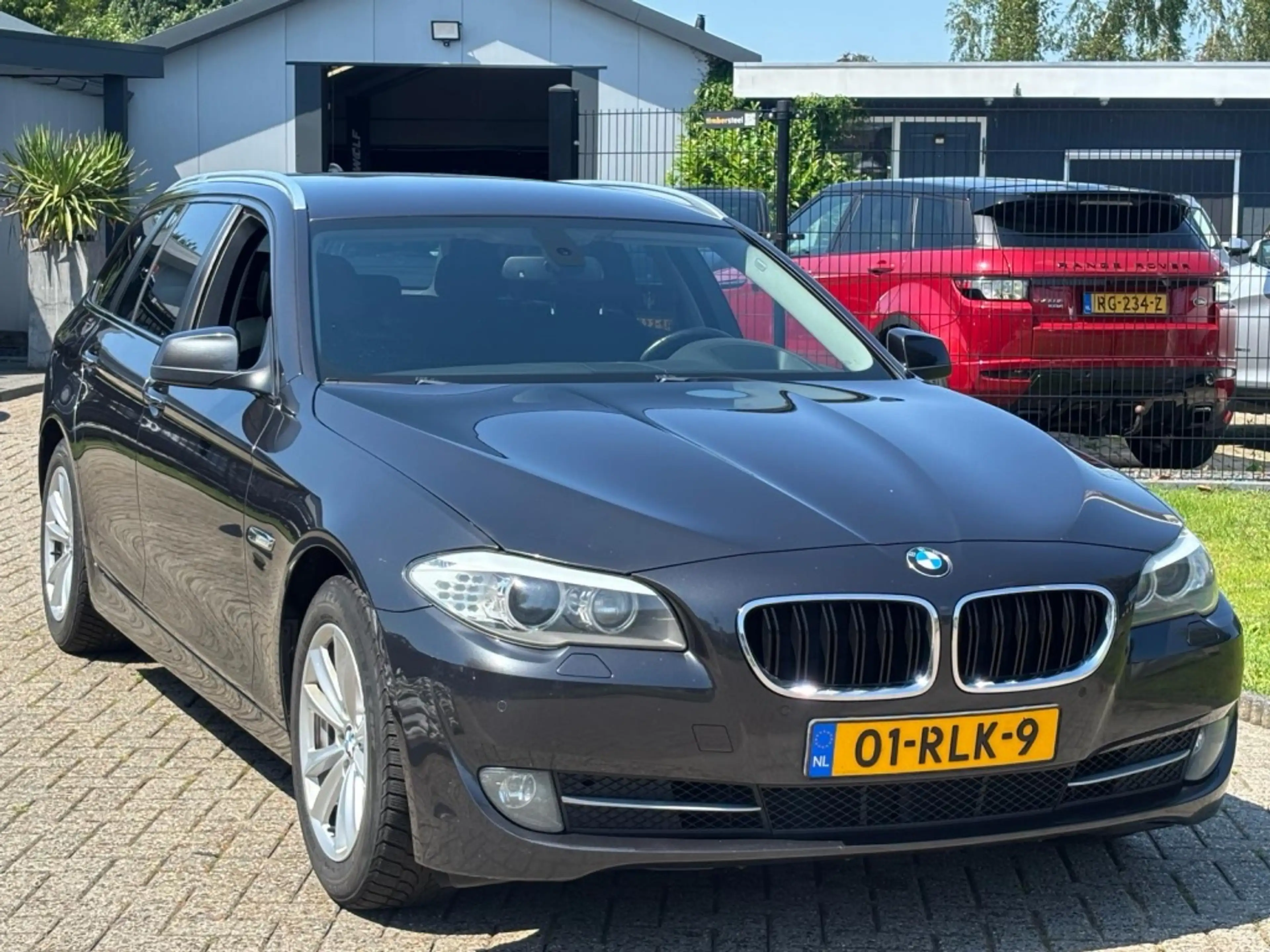 BMW 523 5-serie Touring 523i High Executive 2011 Youngtime — photo 2