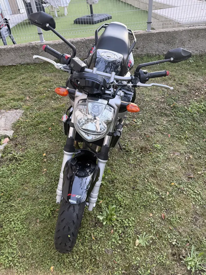 Yamaha FZ 6