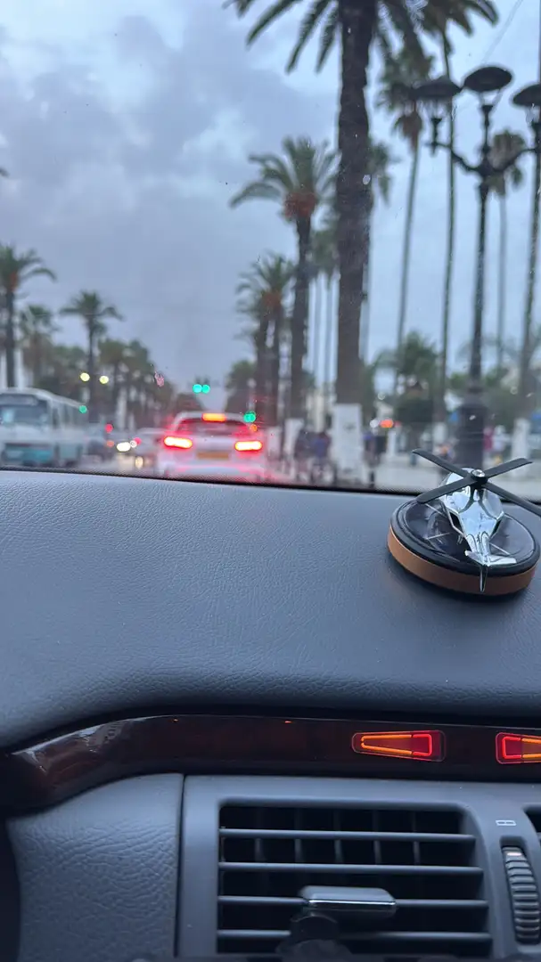 Mercedes-Benz E 240 Break E240 2.6 Elégance à vendre ou échange - 2