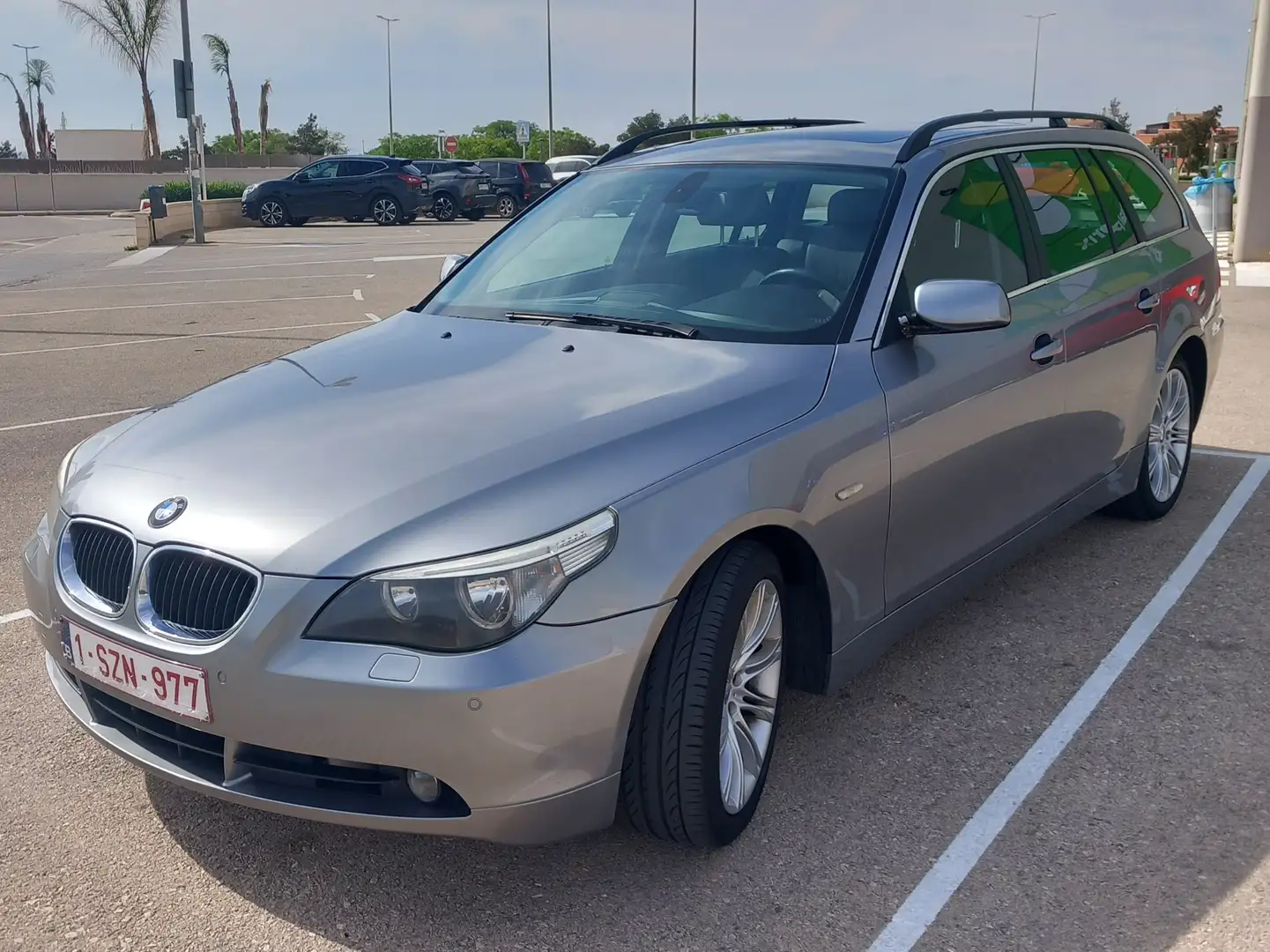 BMW 520 520d Touring Plateado - 1
