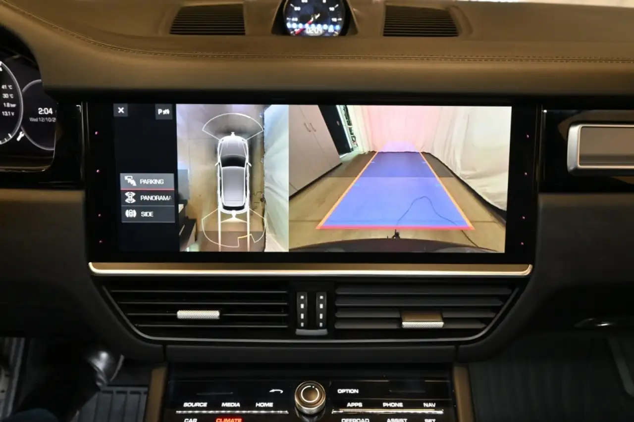 Porsche Cayenne снимка Porsche Cayenne