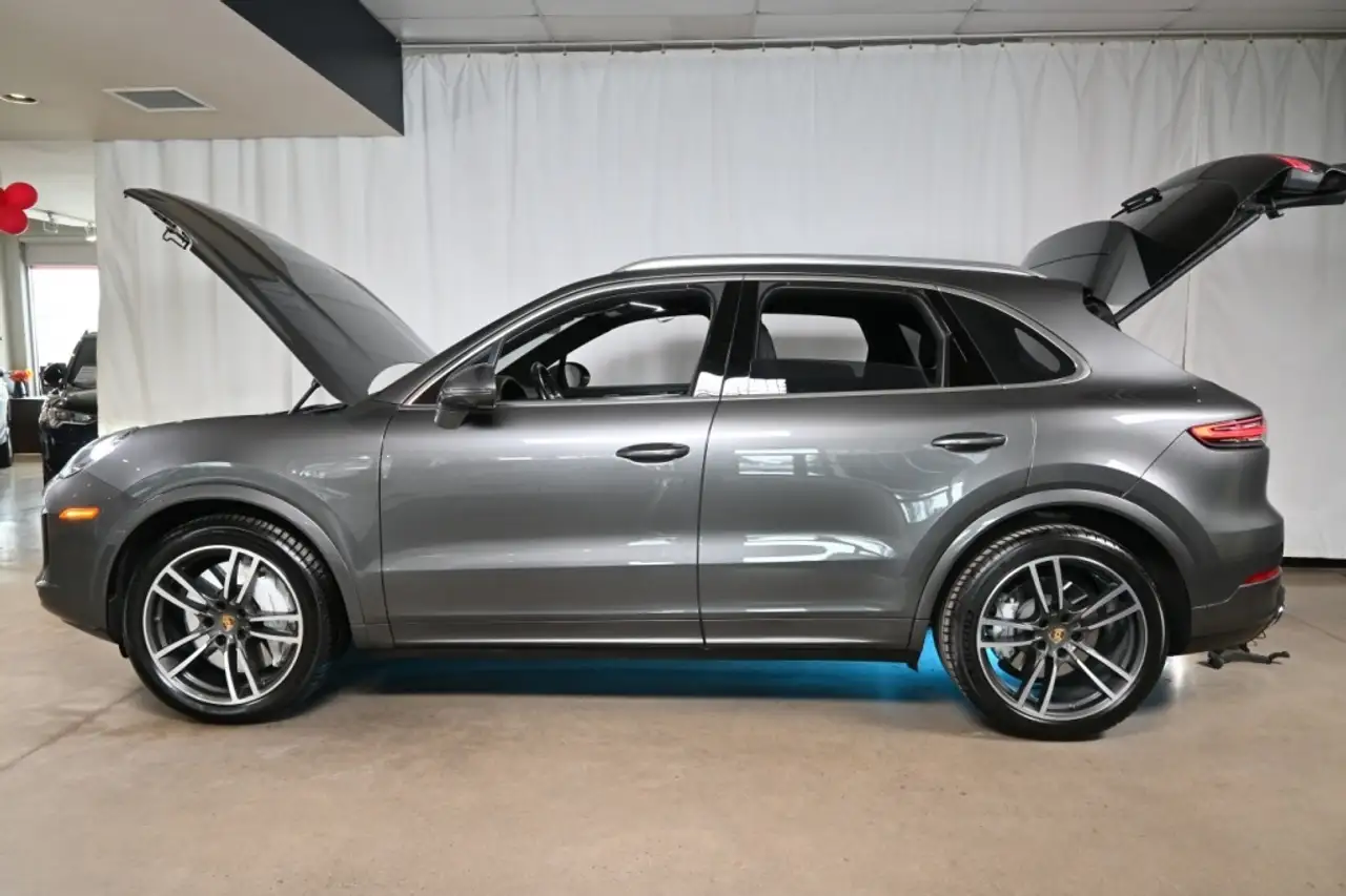 Porsche Cayenne снимка Porsche Cayenne