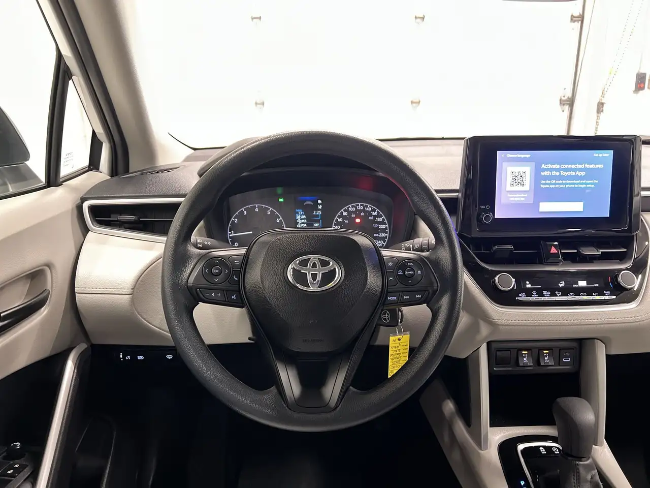 Toyota Corolla Cross снимка Toyota Corolla Cross