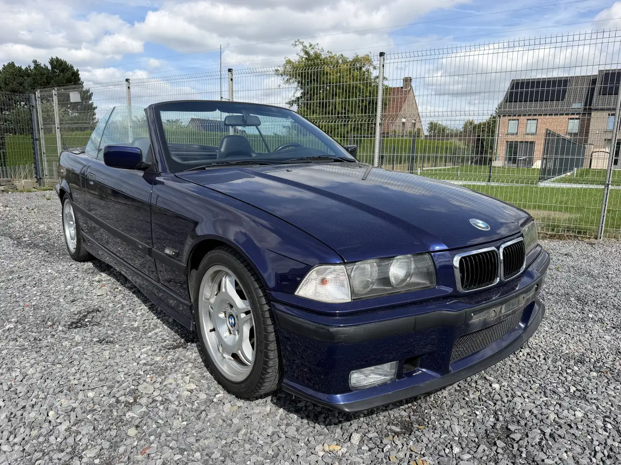 BMW 318 i - Cabriolet - Pack M - Sieges Cobra - OLDTIMER, foto 2