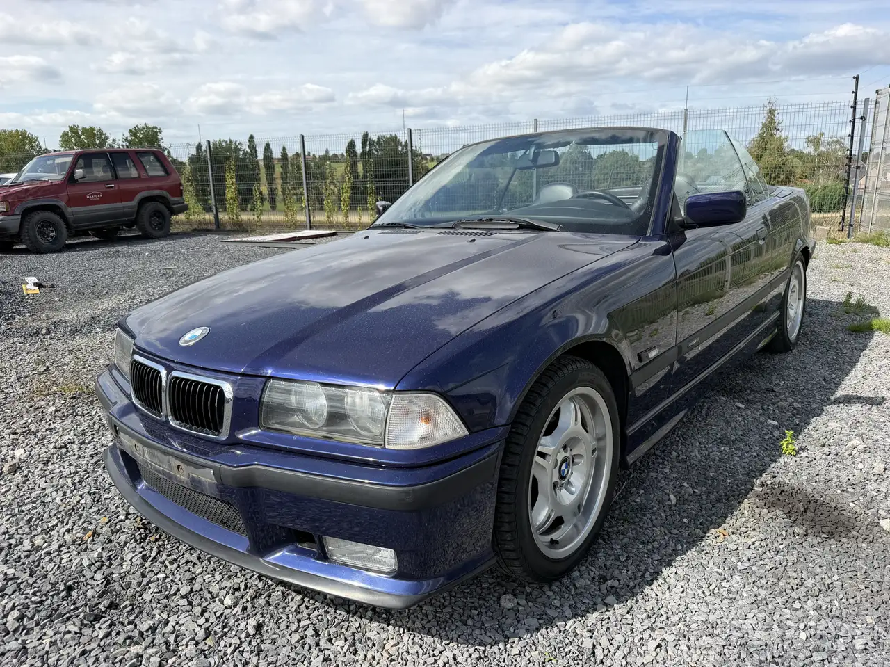 BMW 318 i - Cabriolet - Pack M - Sieges Cobra - OLDTIMER, foto 1