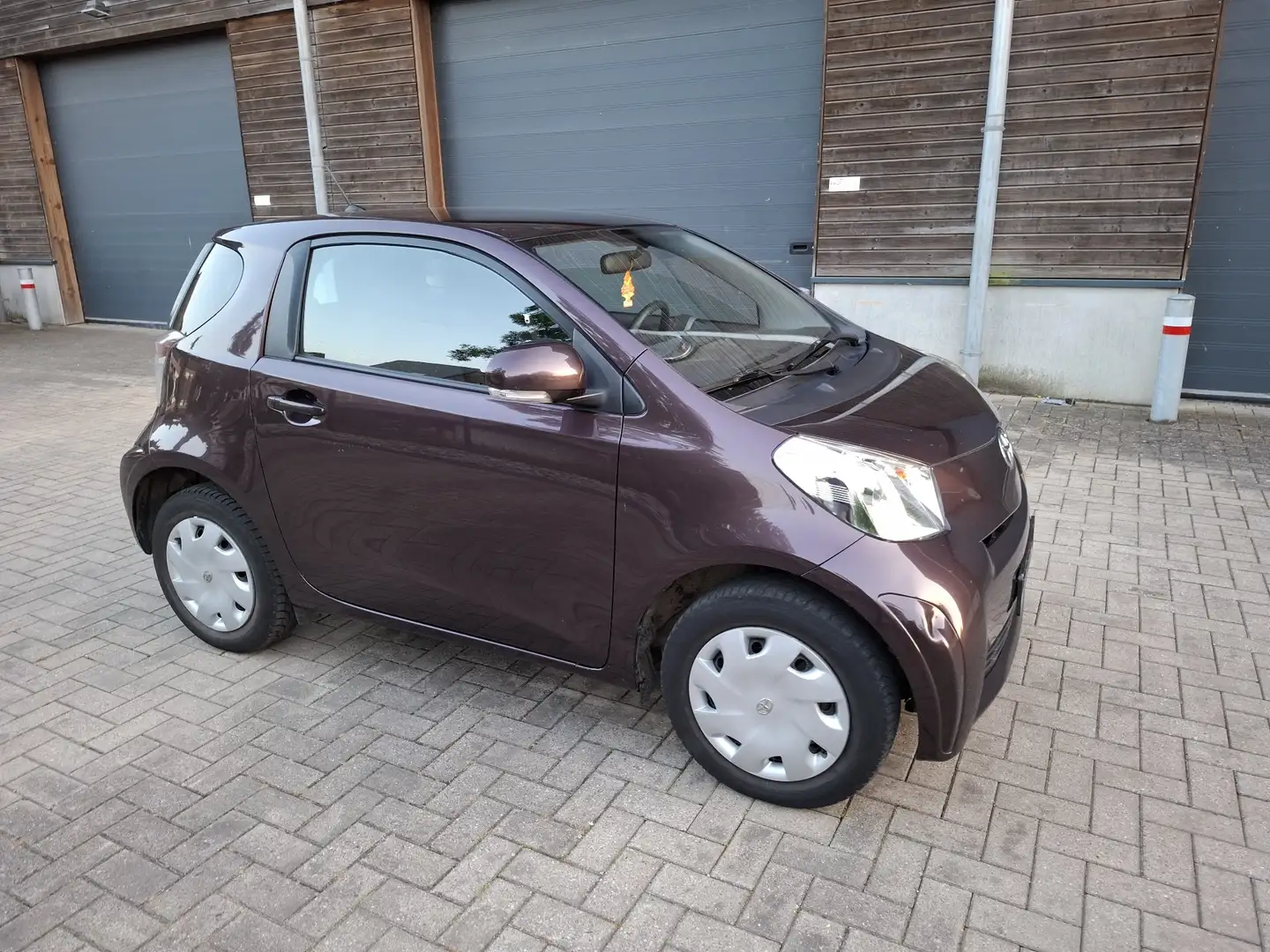 Toyota iQ 1.0i VVT-i Luna - 1