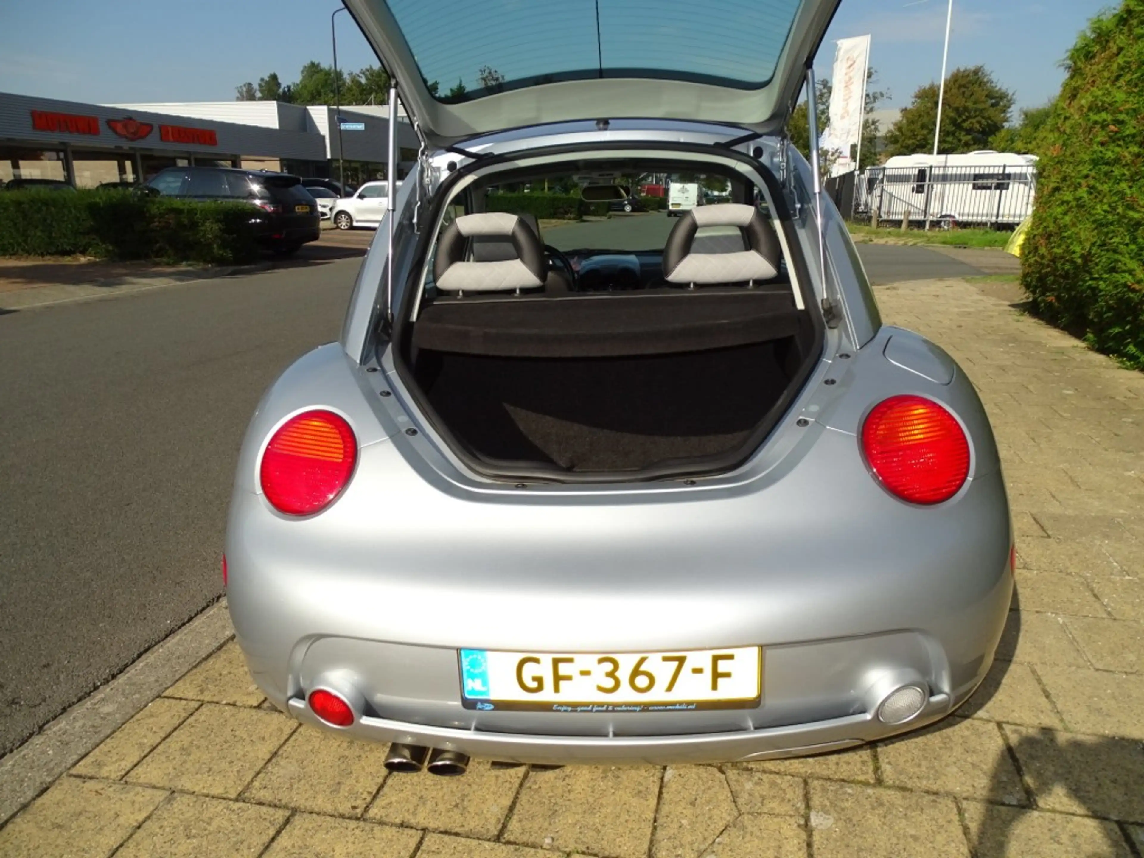Volkswagen New Beetle 2.3 V5 HIGHLINE P  170 PK - Youngtimer - Uniek 1/5 — photo 13
