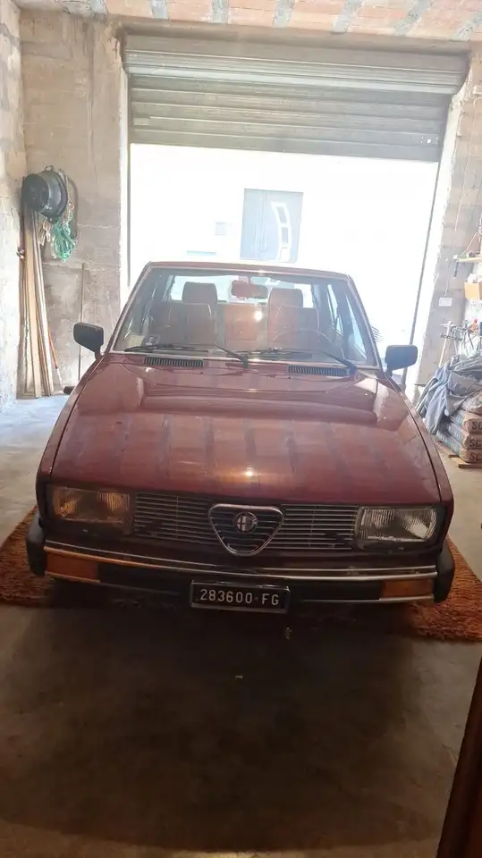 Alfa Romeo Alfetta, foto 1