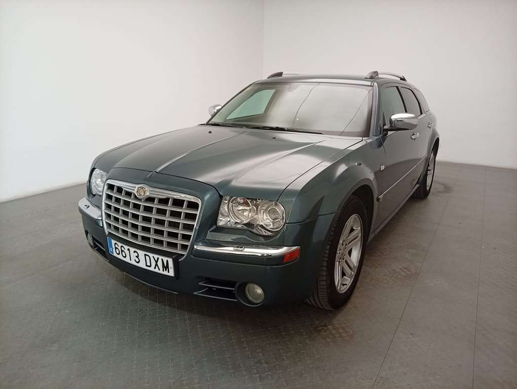 Chrysler 300C Touring 2.7 Aut. - foto 1