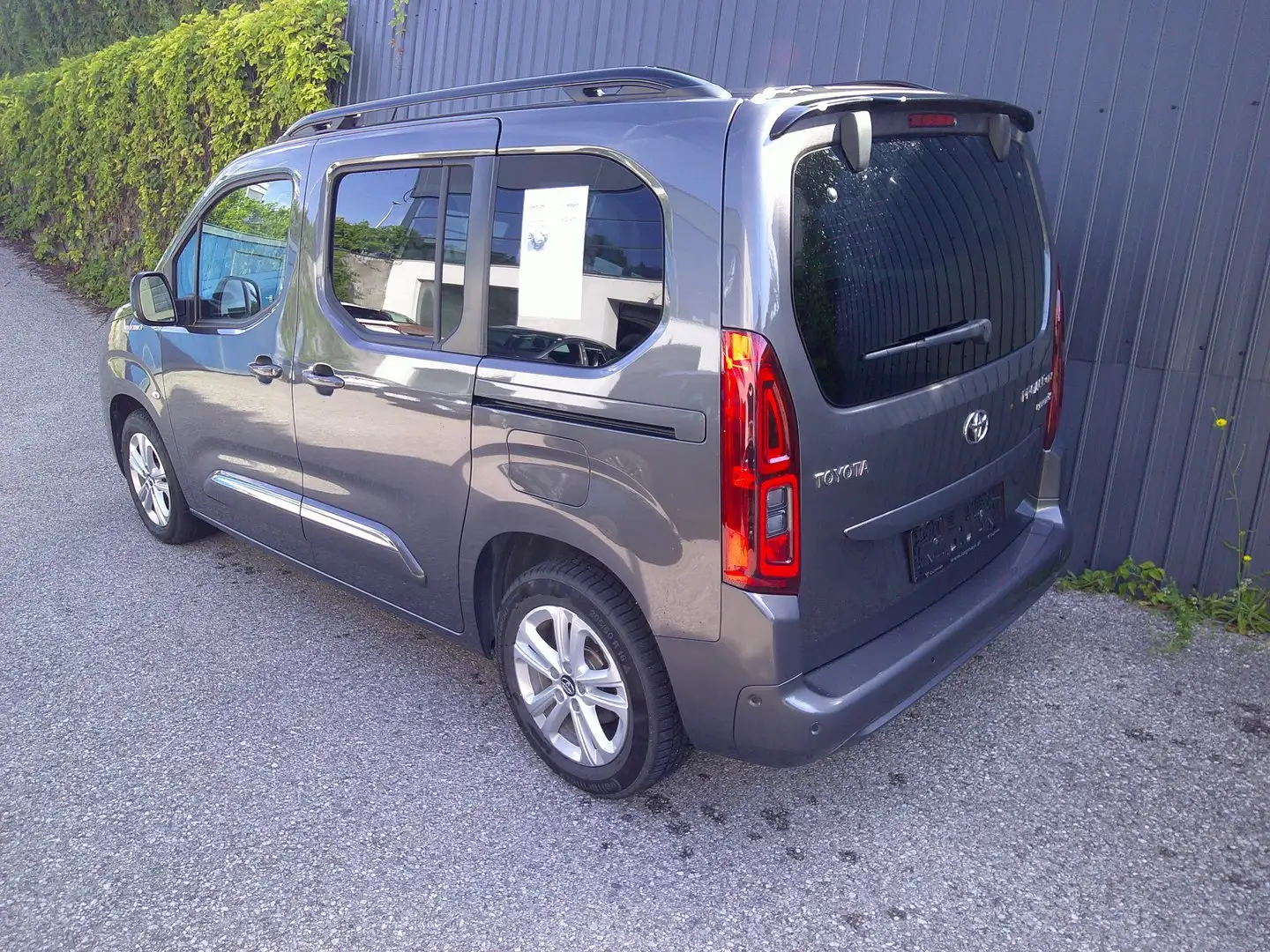 Toyota Proace City Verso L1 Electric 50kWh Fami Grau - 2