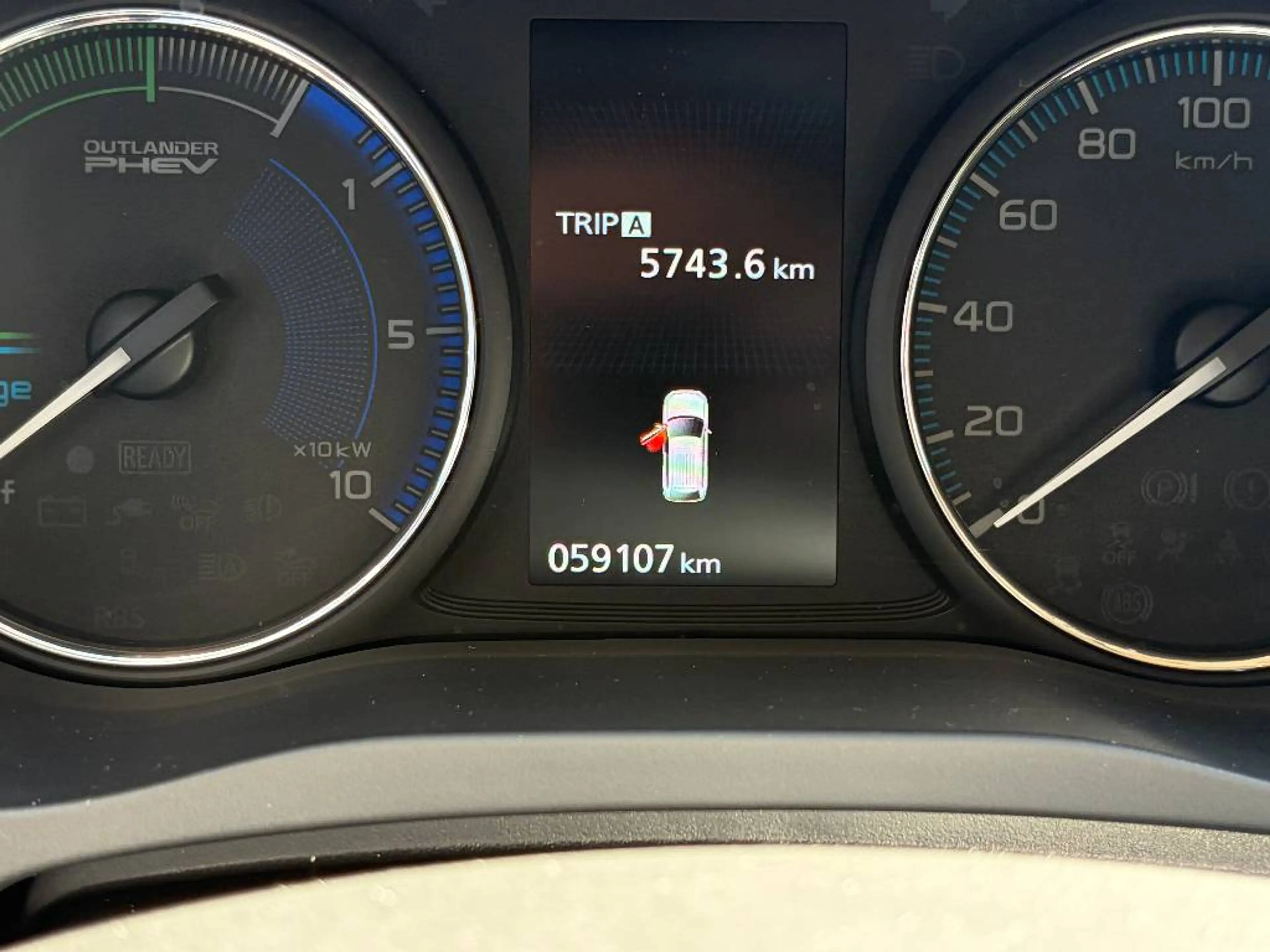 Mitsubishi Outlander Outlander Plug-in Hybrid BASIS 2.4 MIVEC 4WD — photo 7