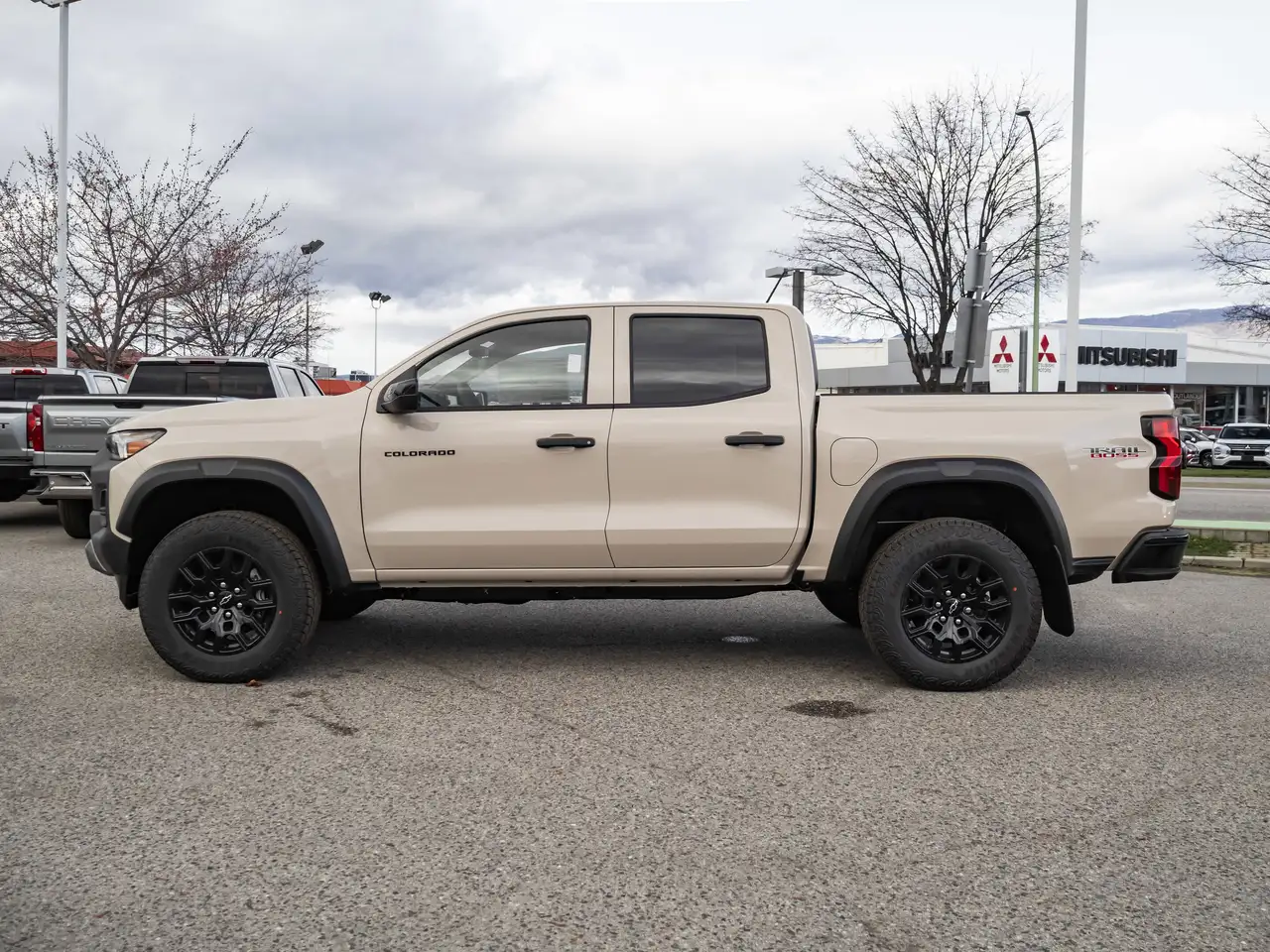 Chevrolet Colorado снимка Chevrolet Colorado