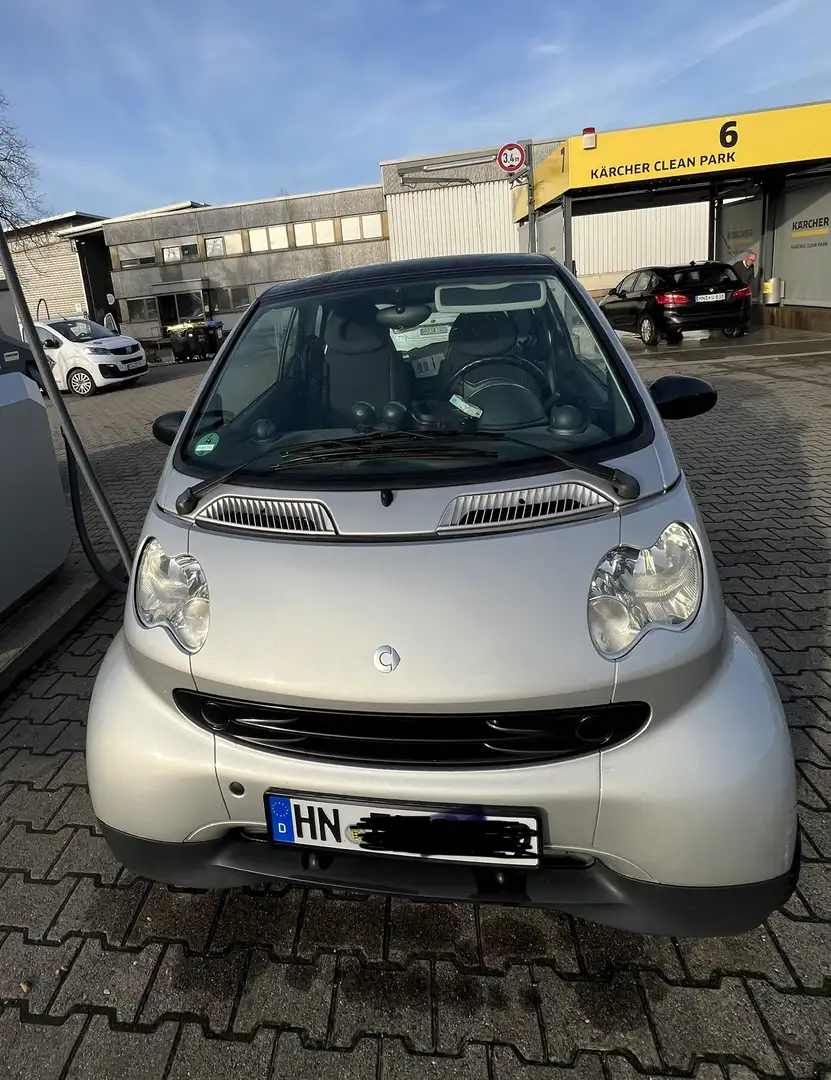 smart forTwo Basis (45kW) Grau - 1