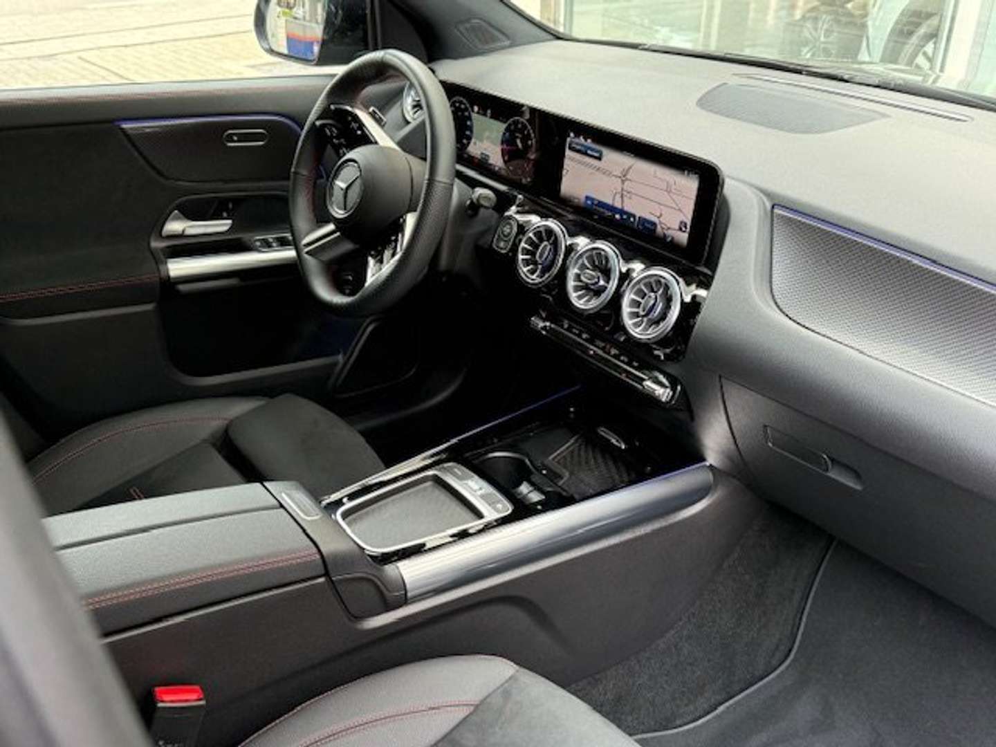 Mercedes GLA 180 AMG Line - 2024 - Joinsteer - #8