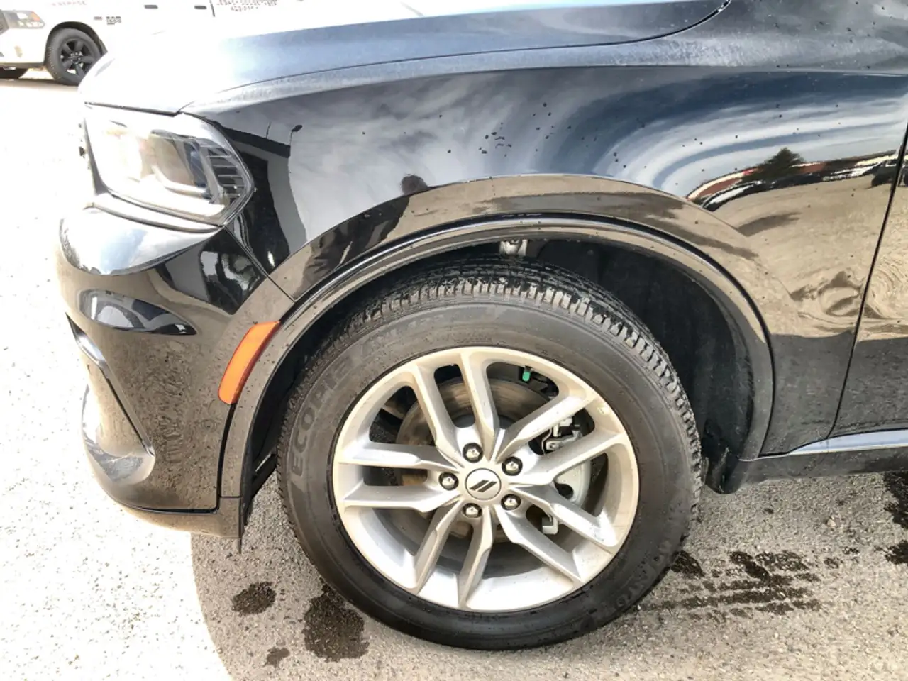 Dodge Durango снимка Dodge Durango