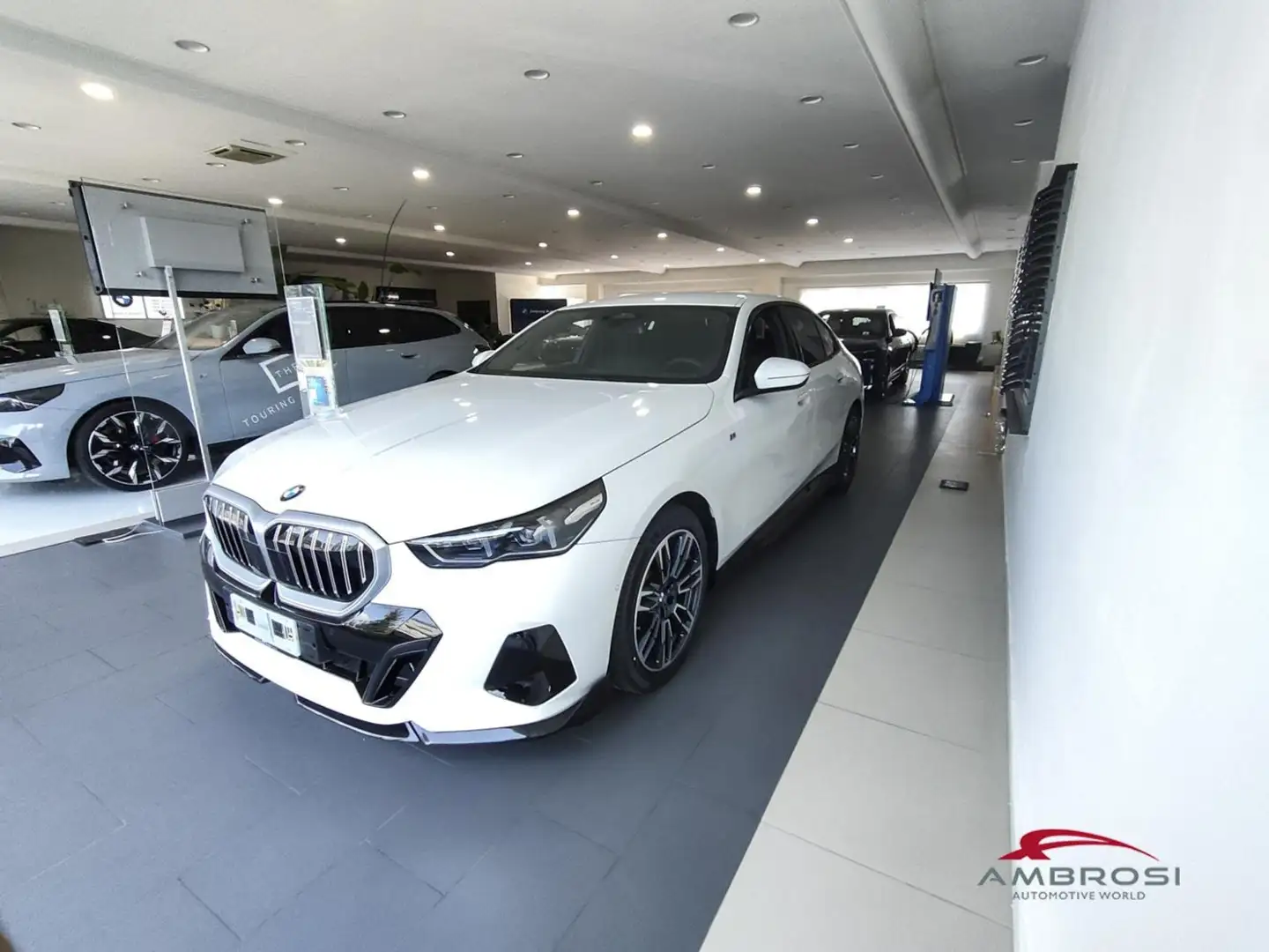 BMW 520 520d Berlina Msport Travel package Blanc - 1