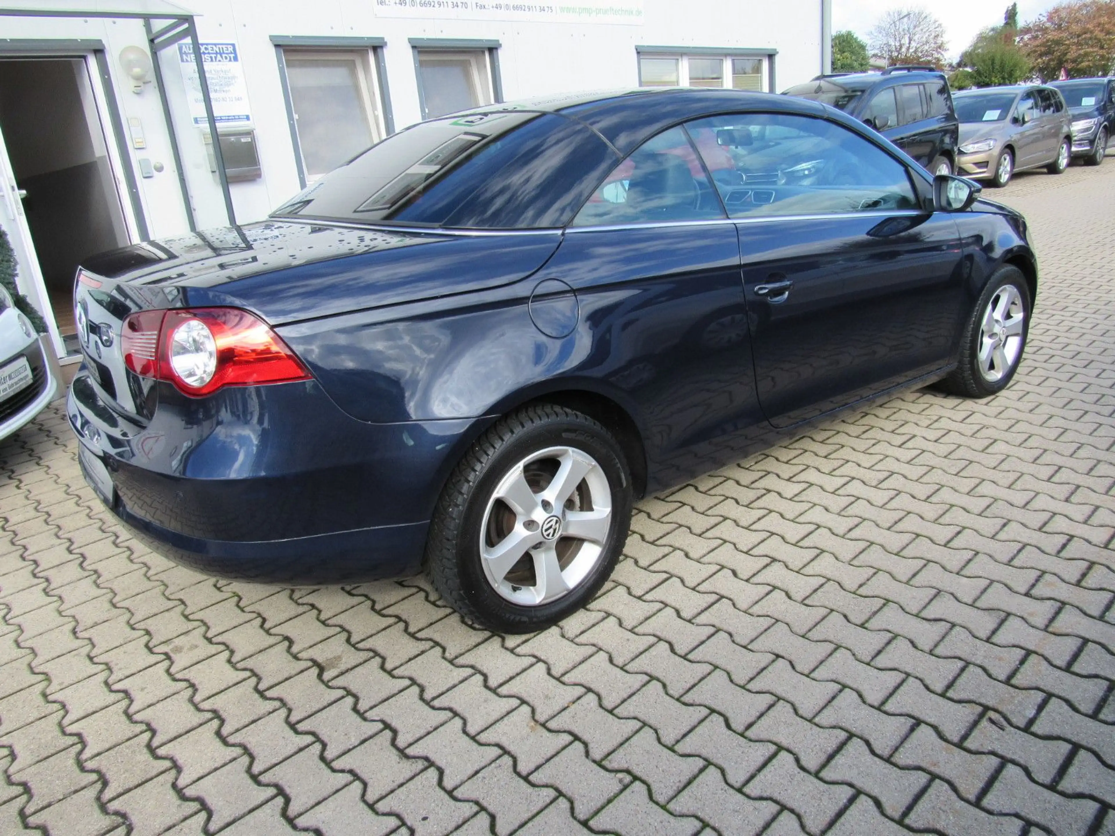 Volkswagen Eos 2.0 TDI Edition 2010, LEDER/NAVI/PDC.. — photo 4