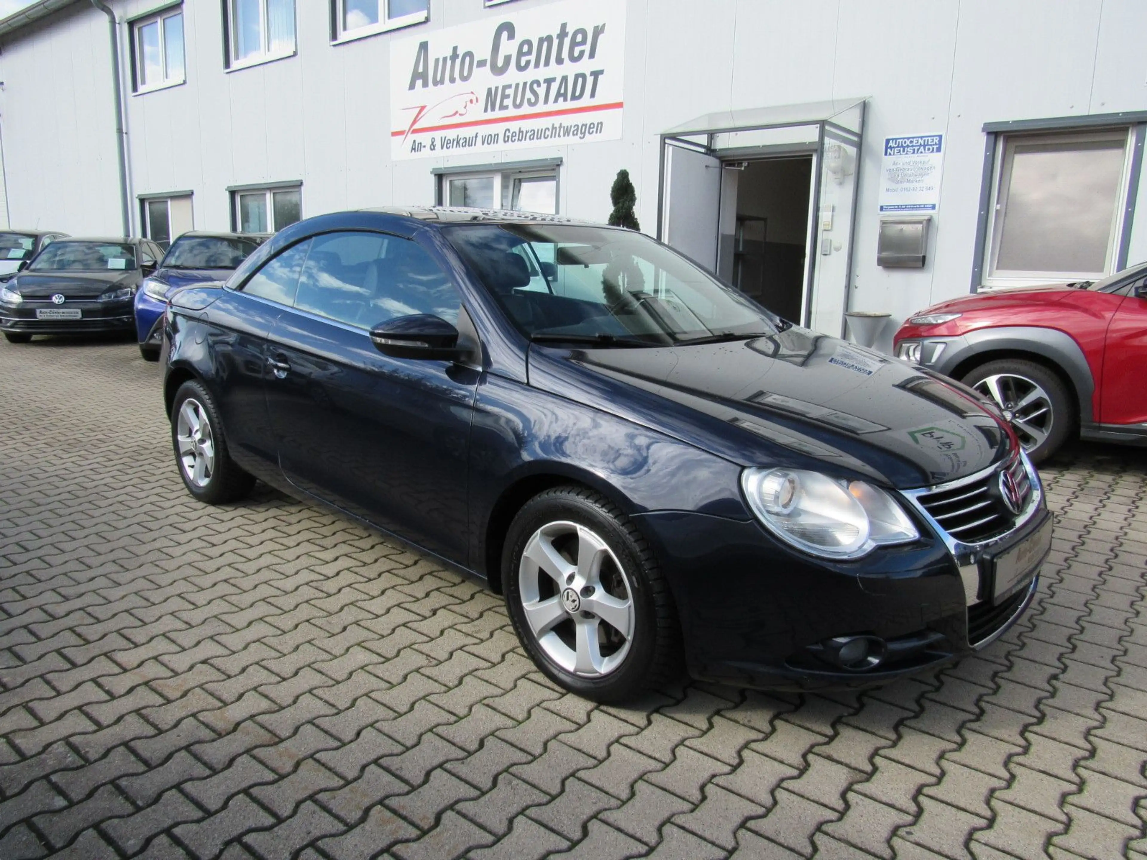 Volkswagen Eos 2.0 TDI Edition 2010, LEDER/NAVI/PDC.. — photo 3