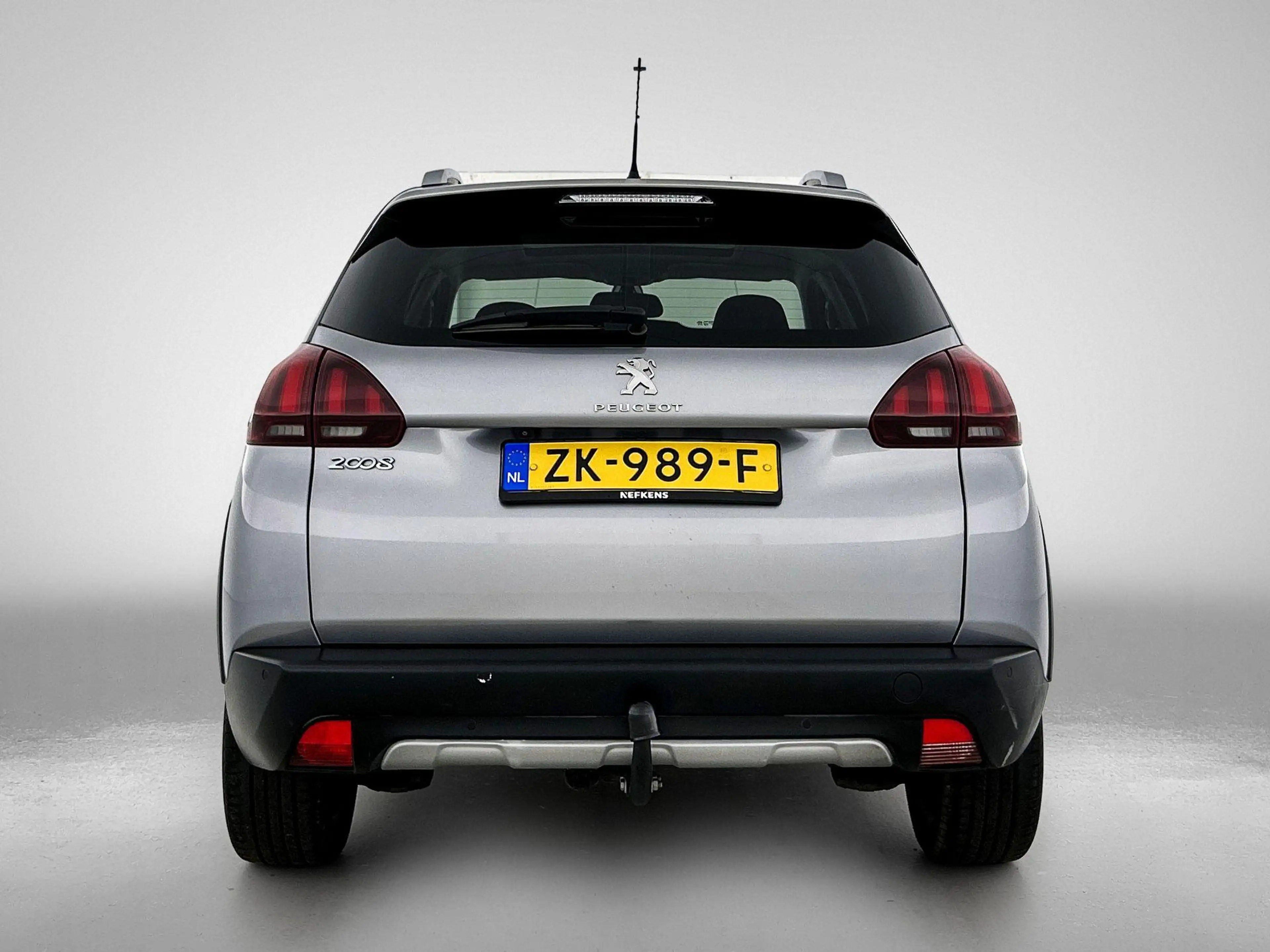 Peugeot 2008 1.2 130pk Blue Lease Allure | Trekhaak | Glazendak — photo 7