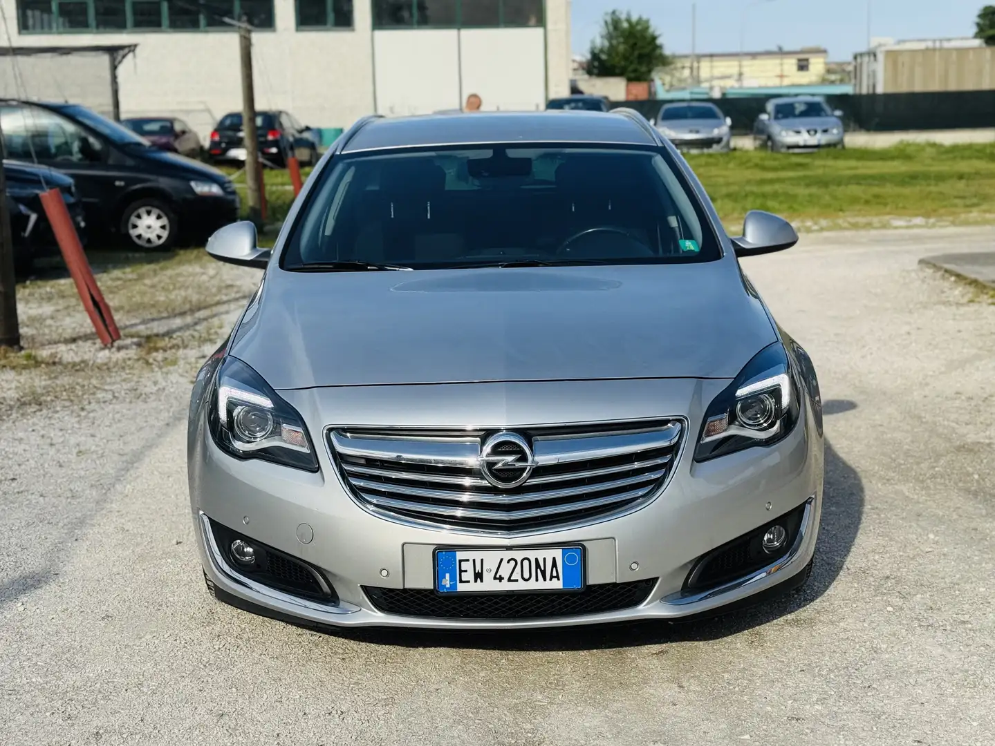 Opel Insignia Sports Tourer 2.0 cdti Cosmo 104gr 140cv - 2