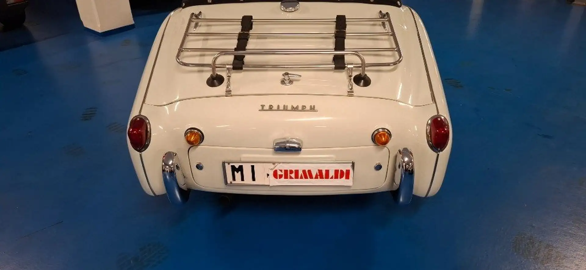 Triumph TR3 A**TARGA MILANO**ASI TARGA ORO Bianco - 2
