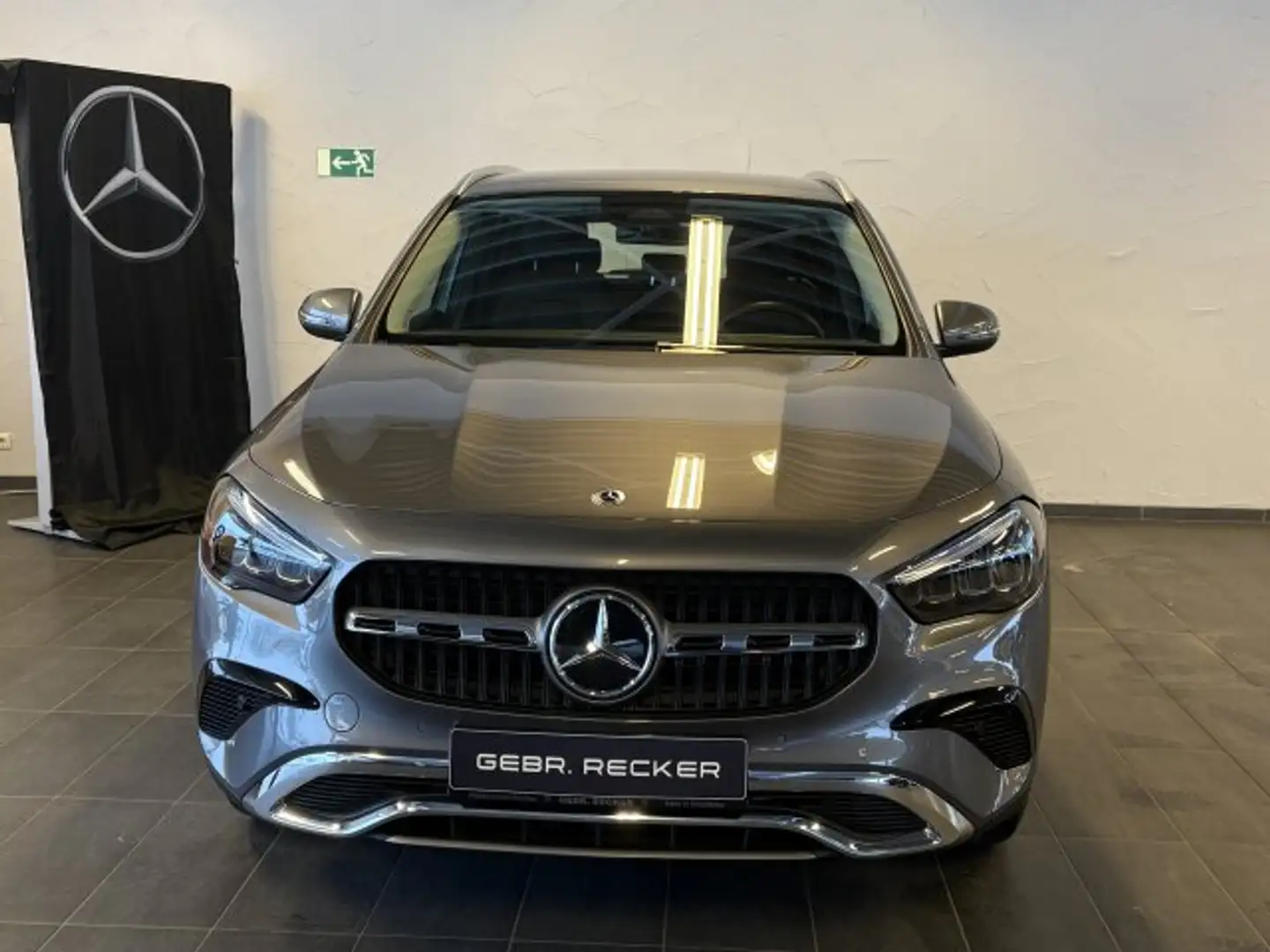 Mercedes-Benz GLA 200 GLA 200d Progressive ADVANCED LED Kamera eHeckkl Grau - 2