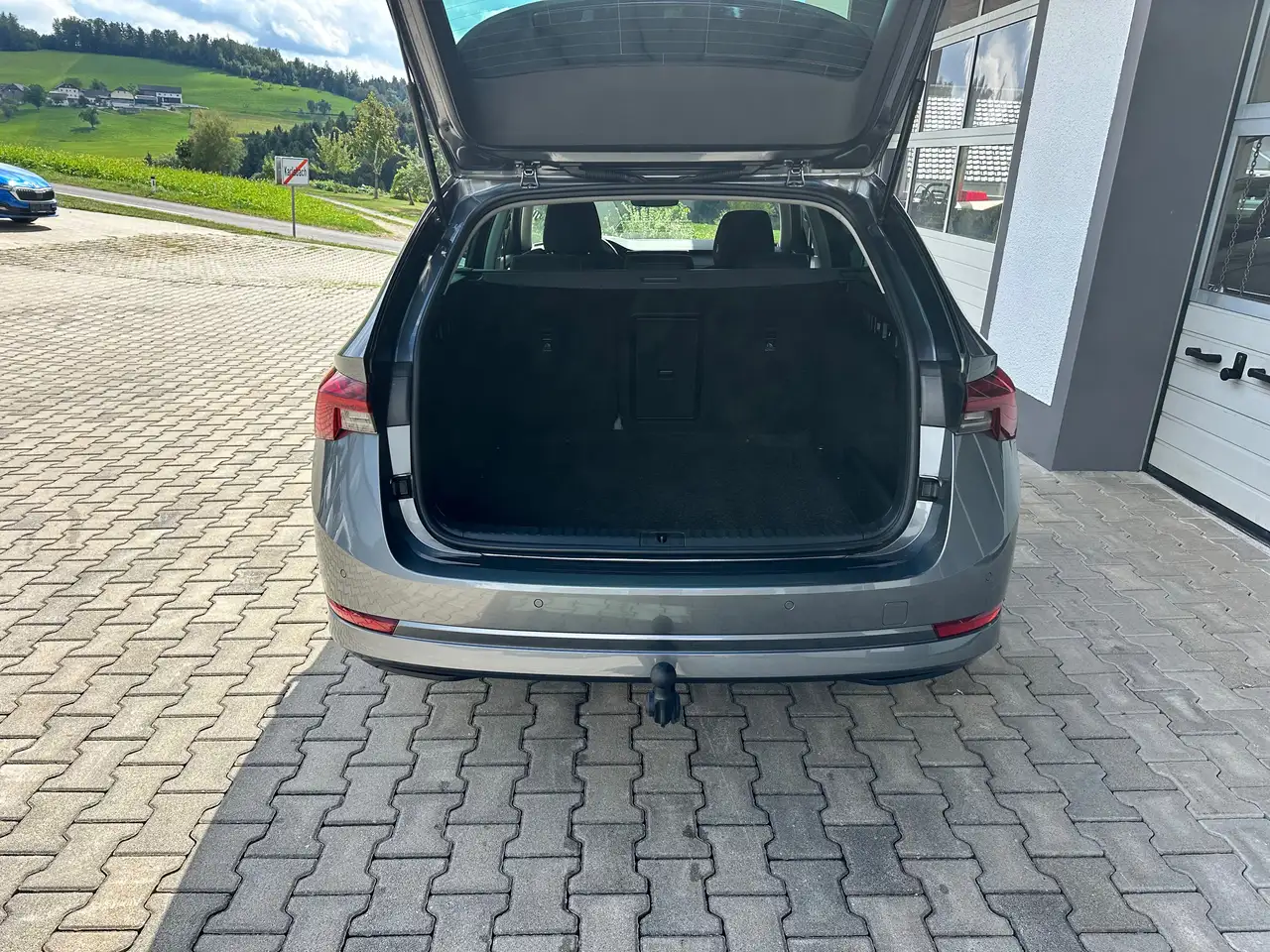 Skoda Octavia Style 2,0 TDI DSG *AHV*DIGITAL*APP*PDC*NAVI*LED*, миниатюра 4