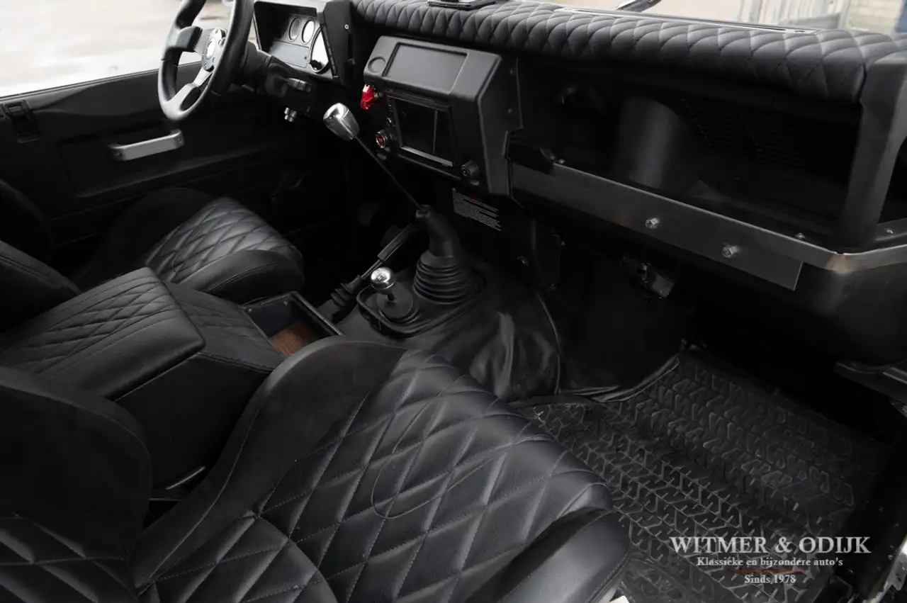 Land Rover Defender 90 benzine Blijvend bijtellingsvriendelijk, foto 4