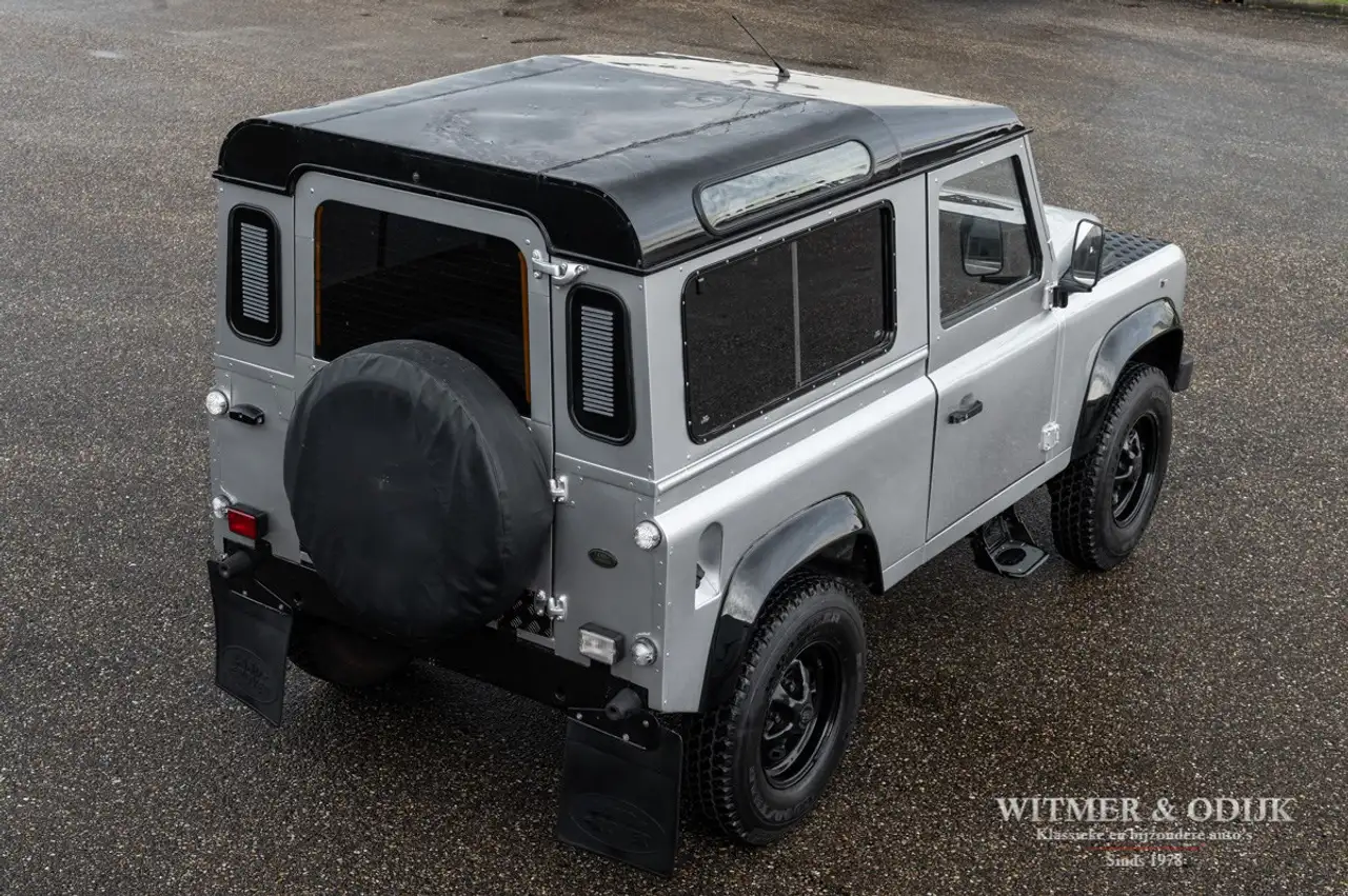Land Rover Defender 90 benzine Blijvend bijtellingsvriendelijk, foto 7