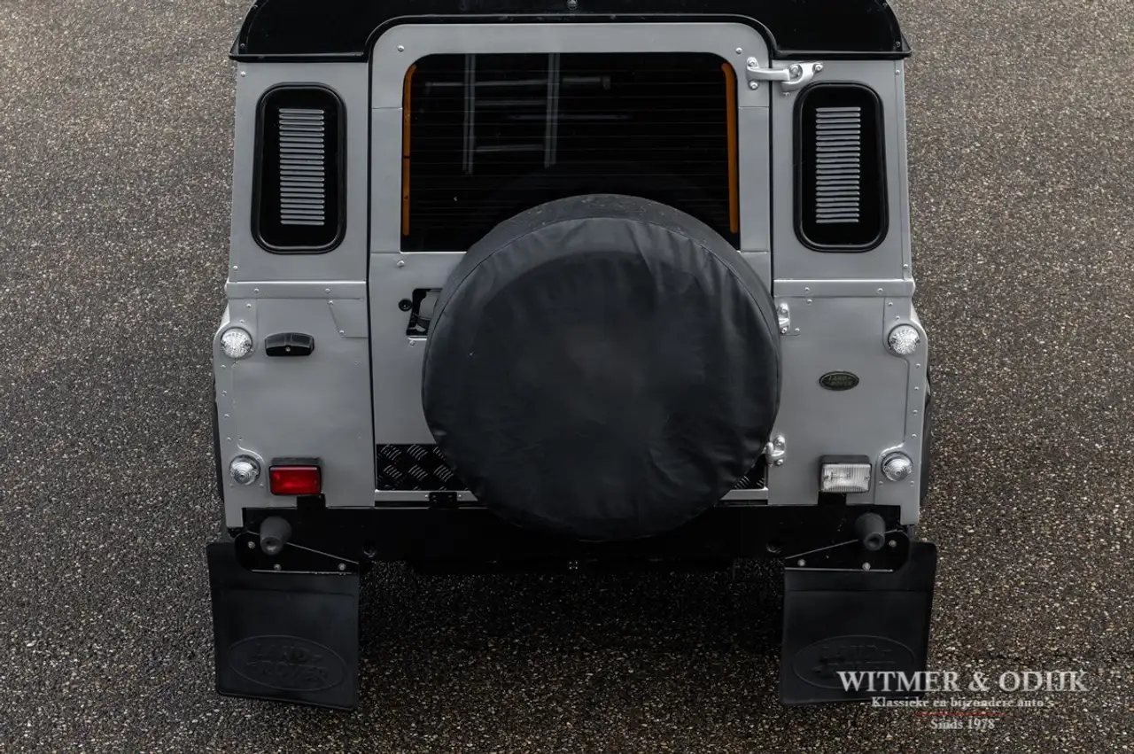 Land Rover Defender 90 benzine Blijvend bijtellingsvriendelijk, foto 6