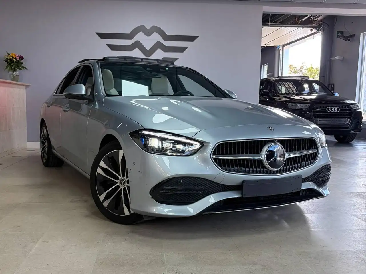 Mercedes-Benz C 200