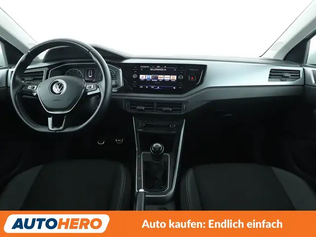 Volkswagen Polo view 12
