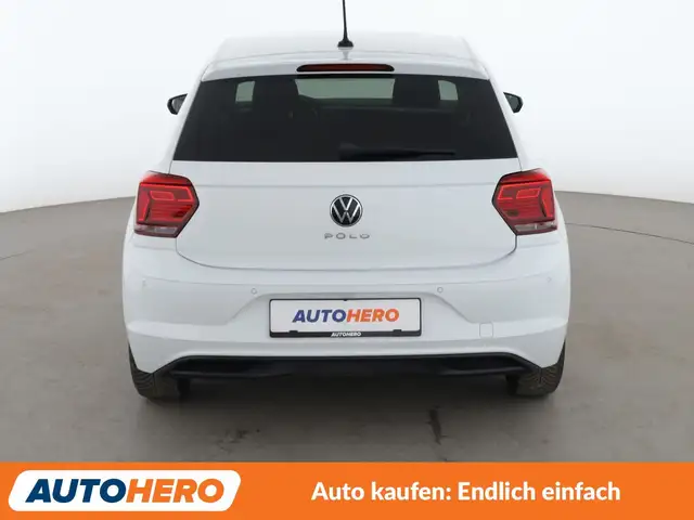 Volkswagen Polo view 5