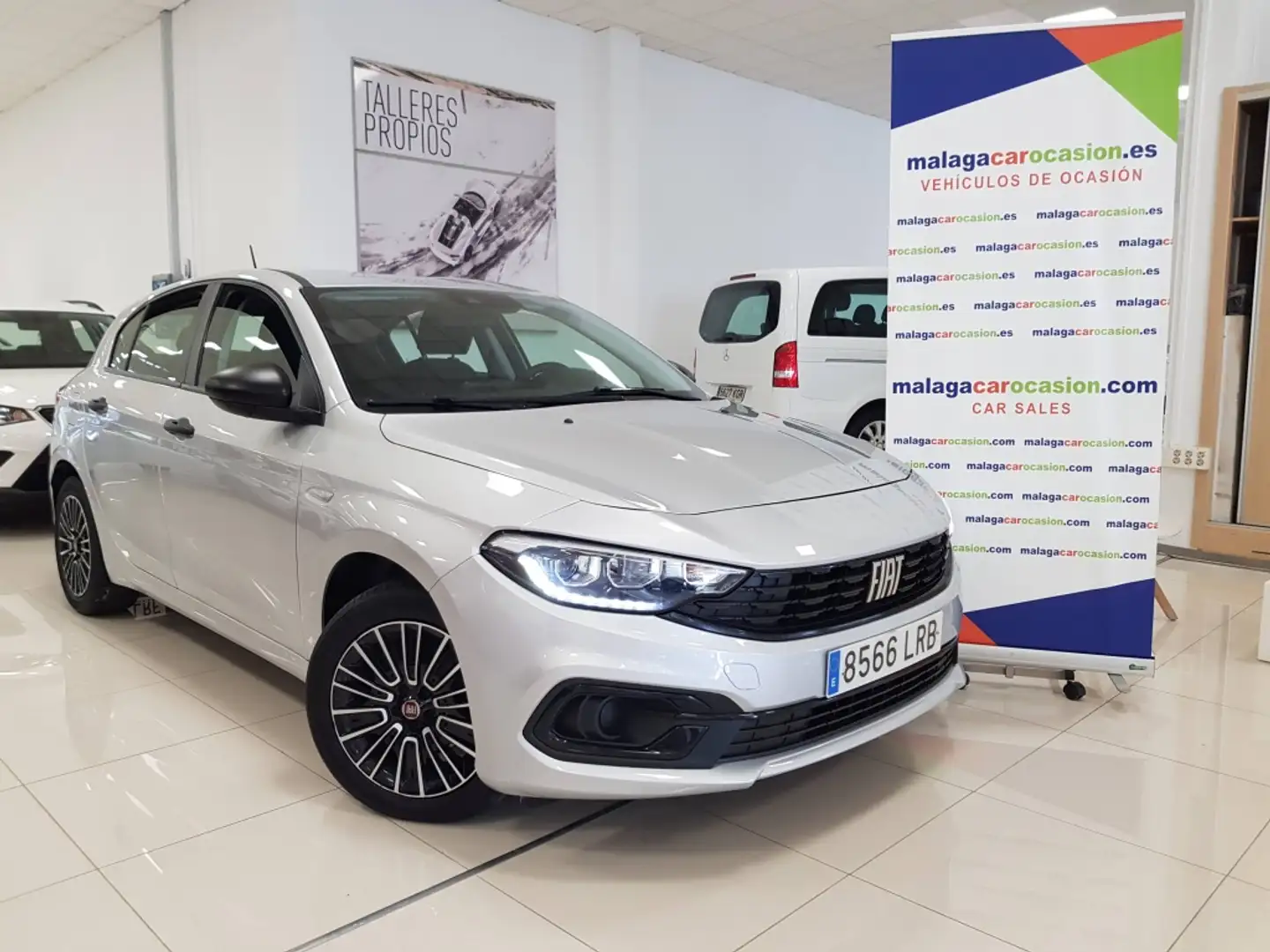 Fiat Tipo 1.0 City Live Plateado - 2