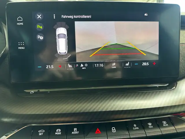 Skoda Octavia view 11