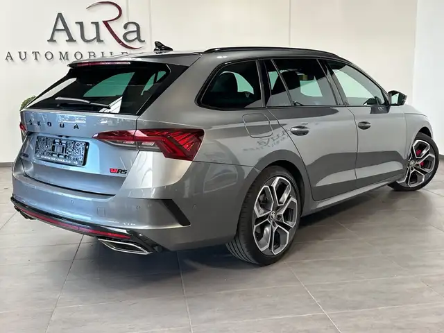 Skoda Octavia view 4